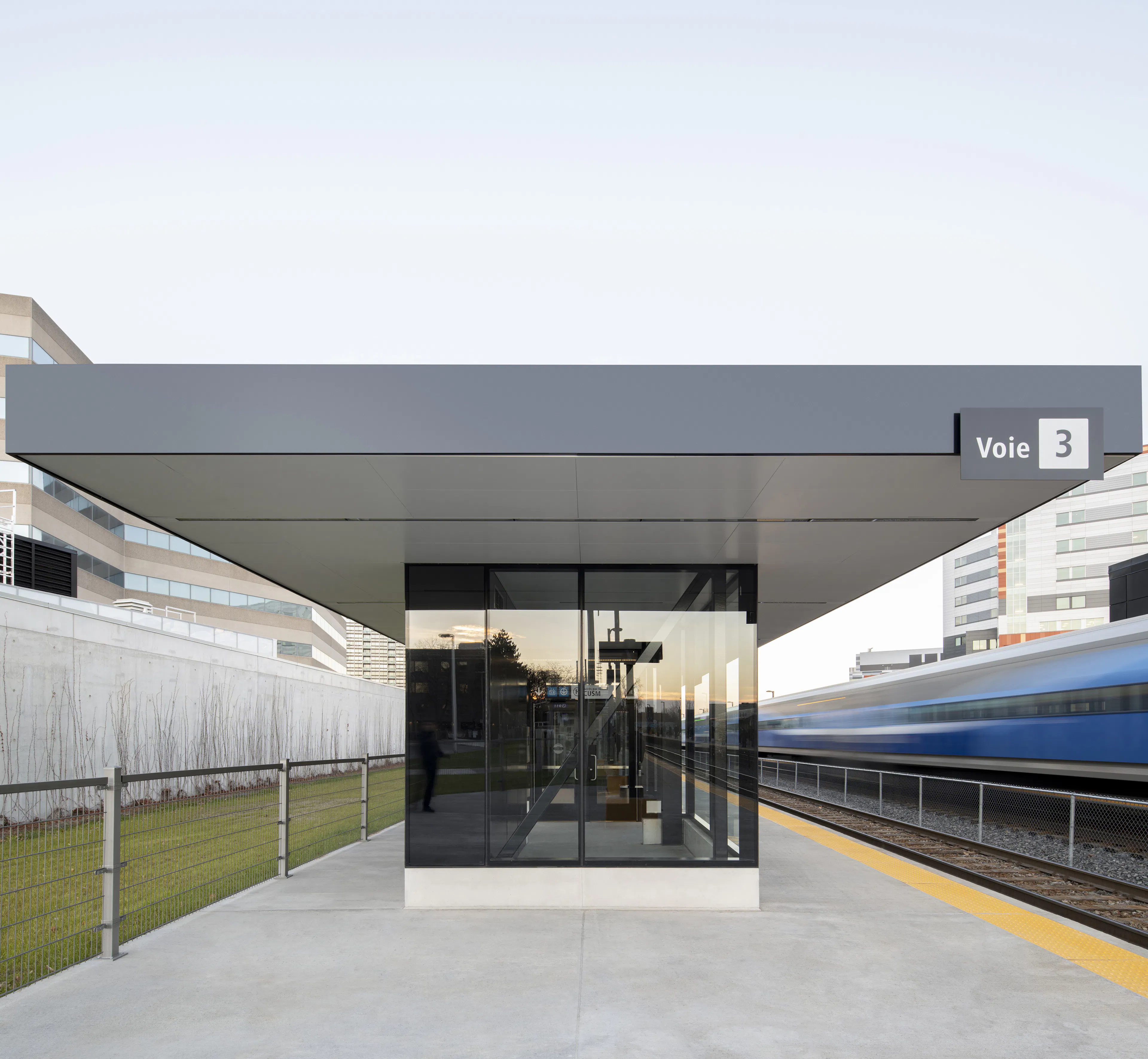 Vendôme multimodal hub - New entrance pavilion and pedestrian link — 10