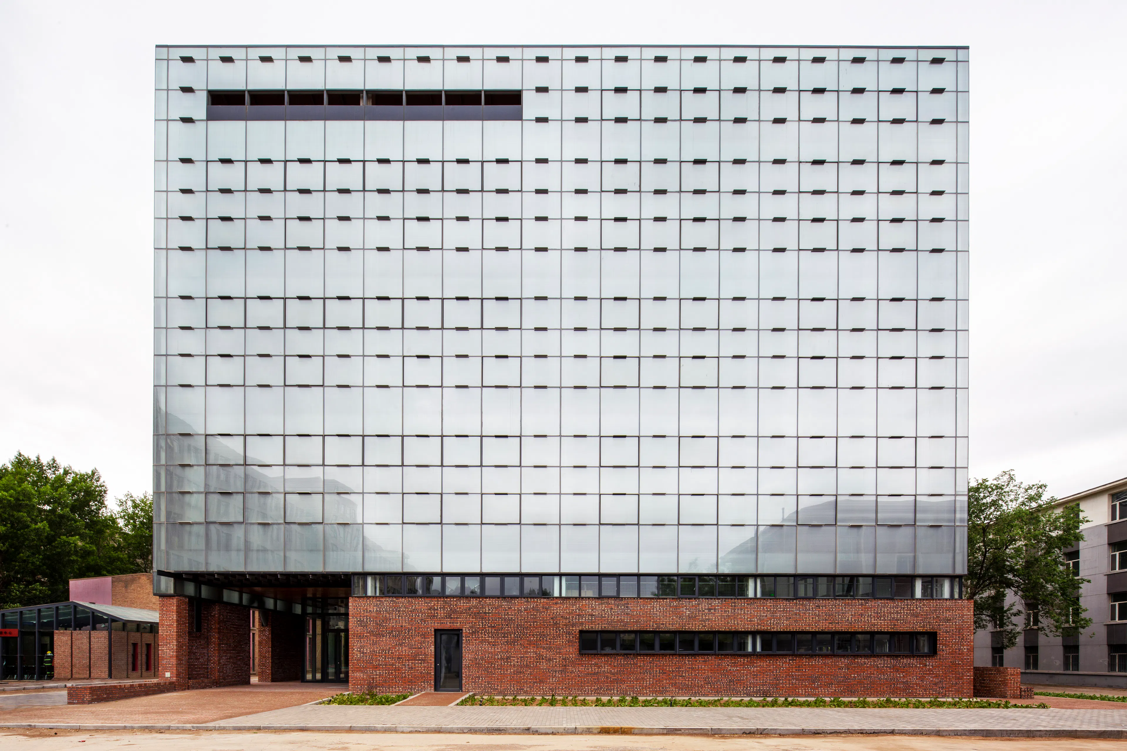 Architectural Experimental Innovation Center of Inner Mongolia University of Technology — 2