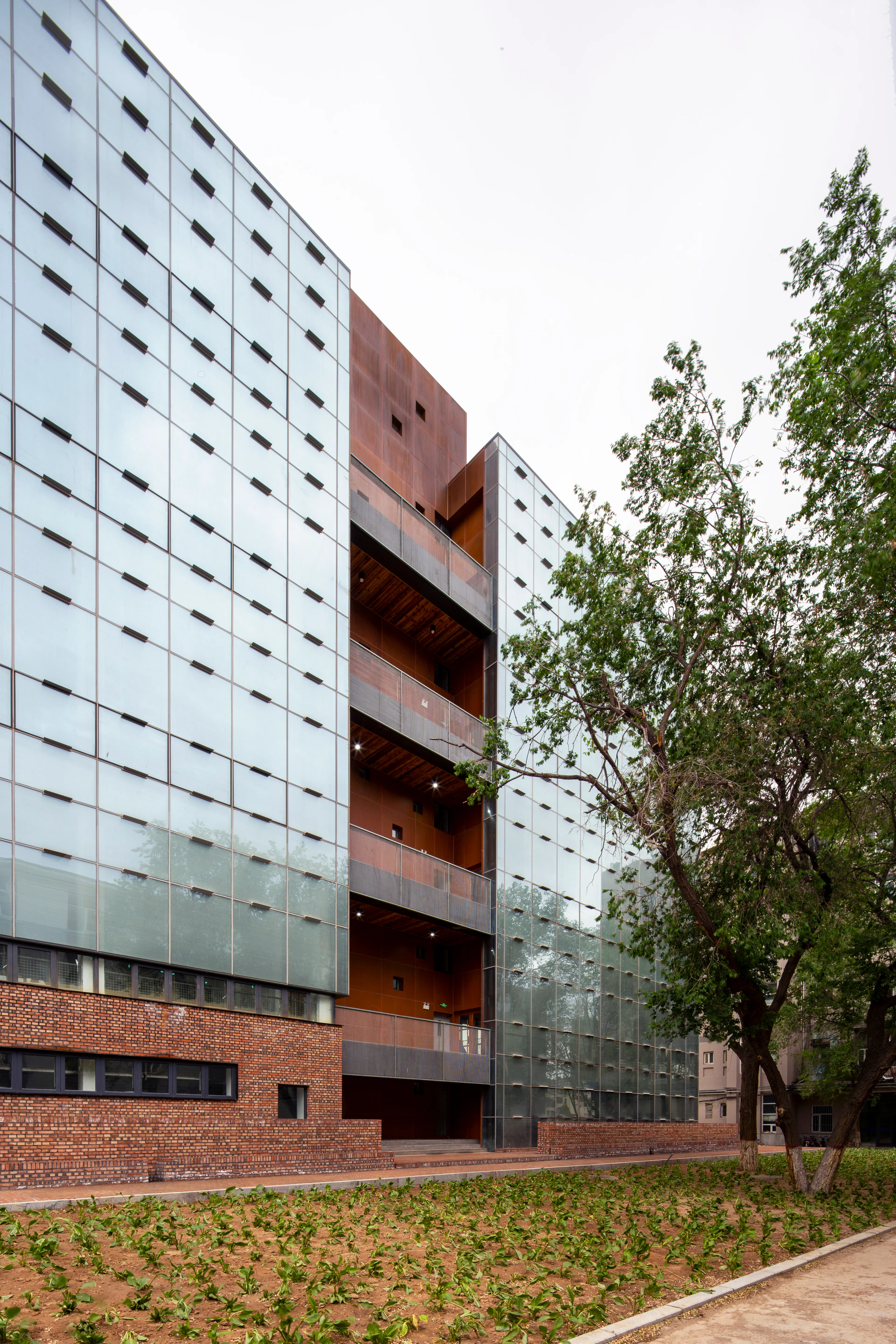 Architectural Experimental Innovation Center of Inner Mongolia University of Technology — 5