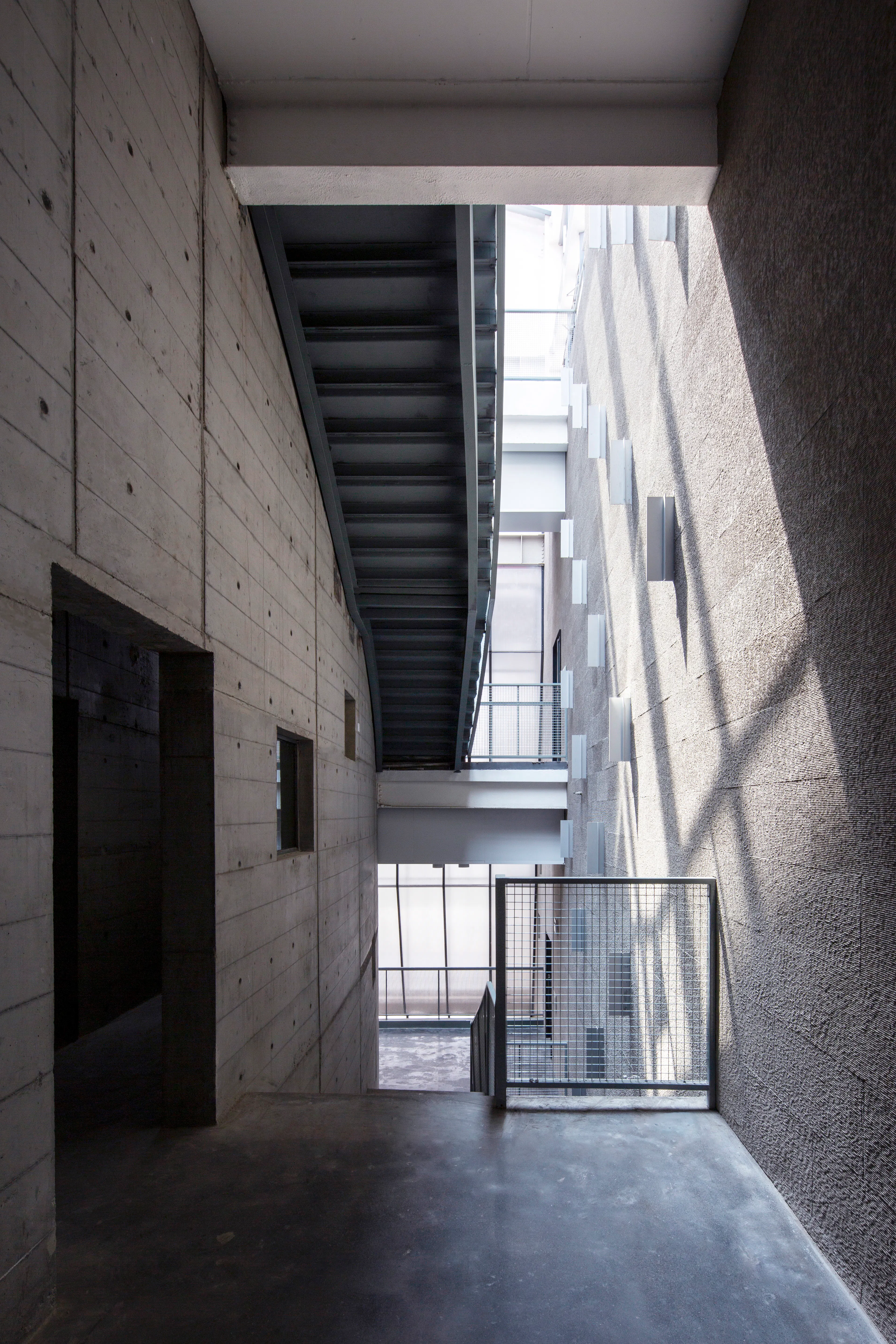 Architectural Experimental Innovation Center of Inner Mongolia University of Technology — 10