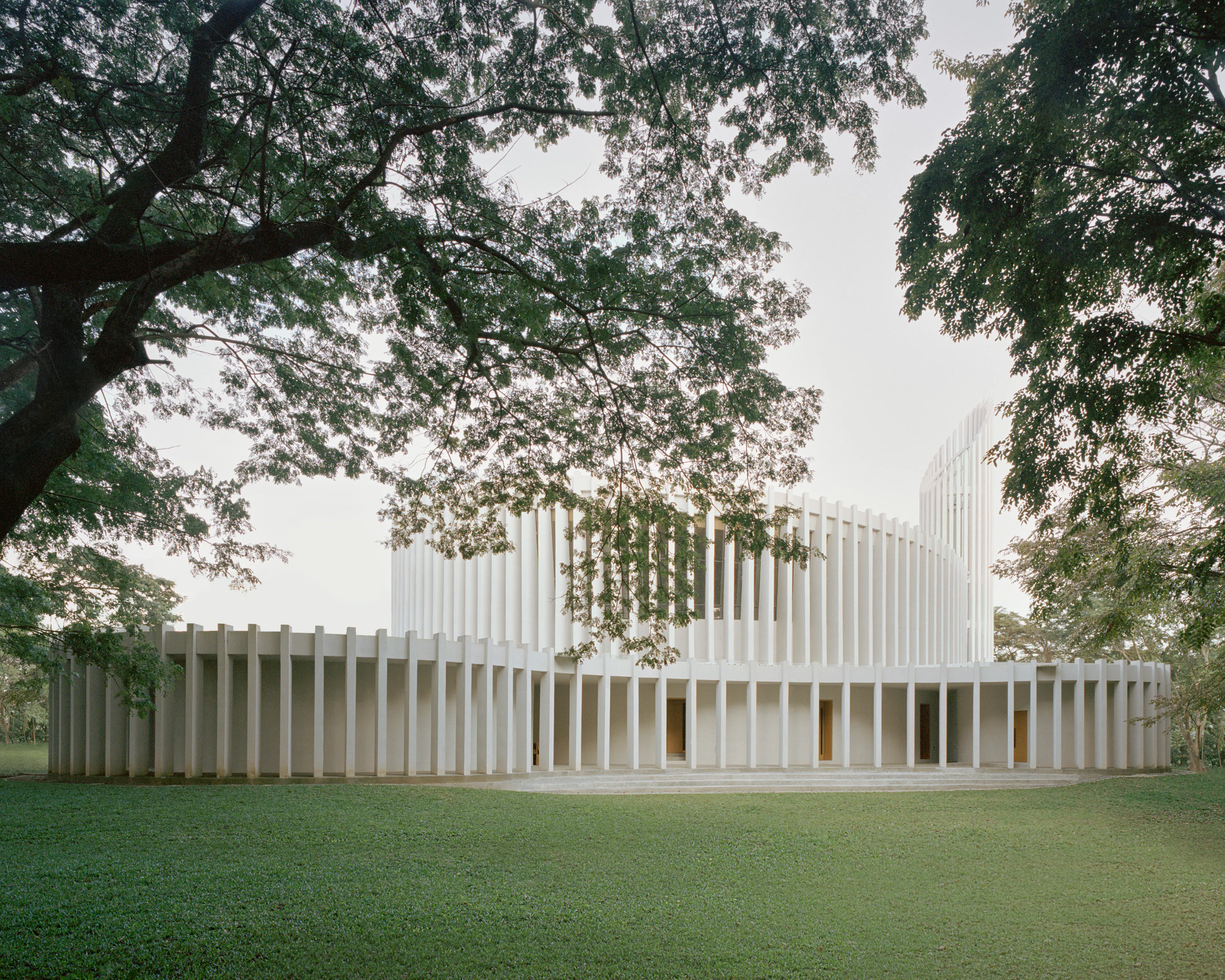 Sanctuario De La Salle — 3