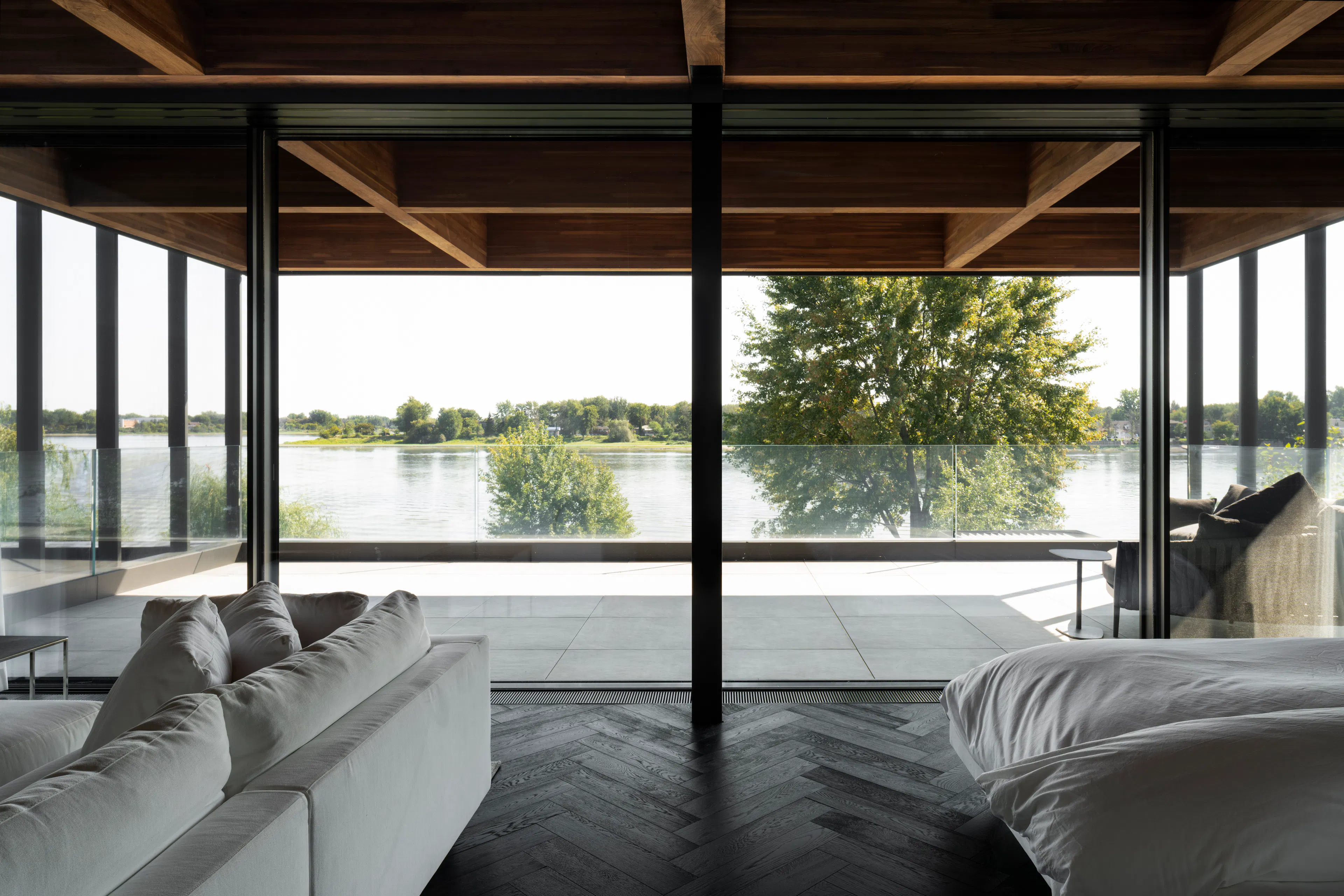 Terrebonne Residence — 8