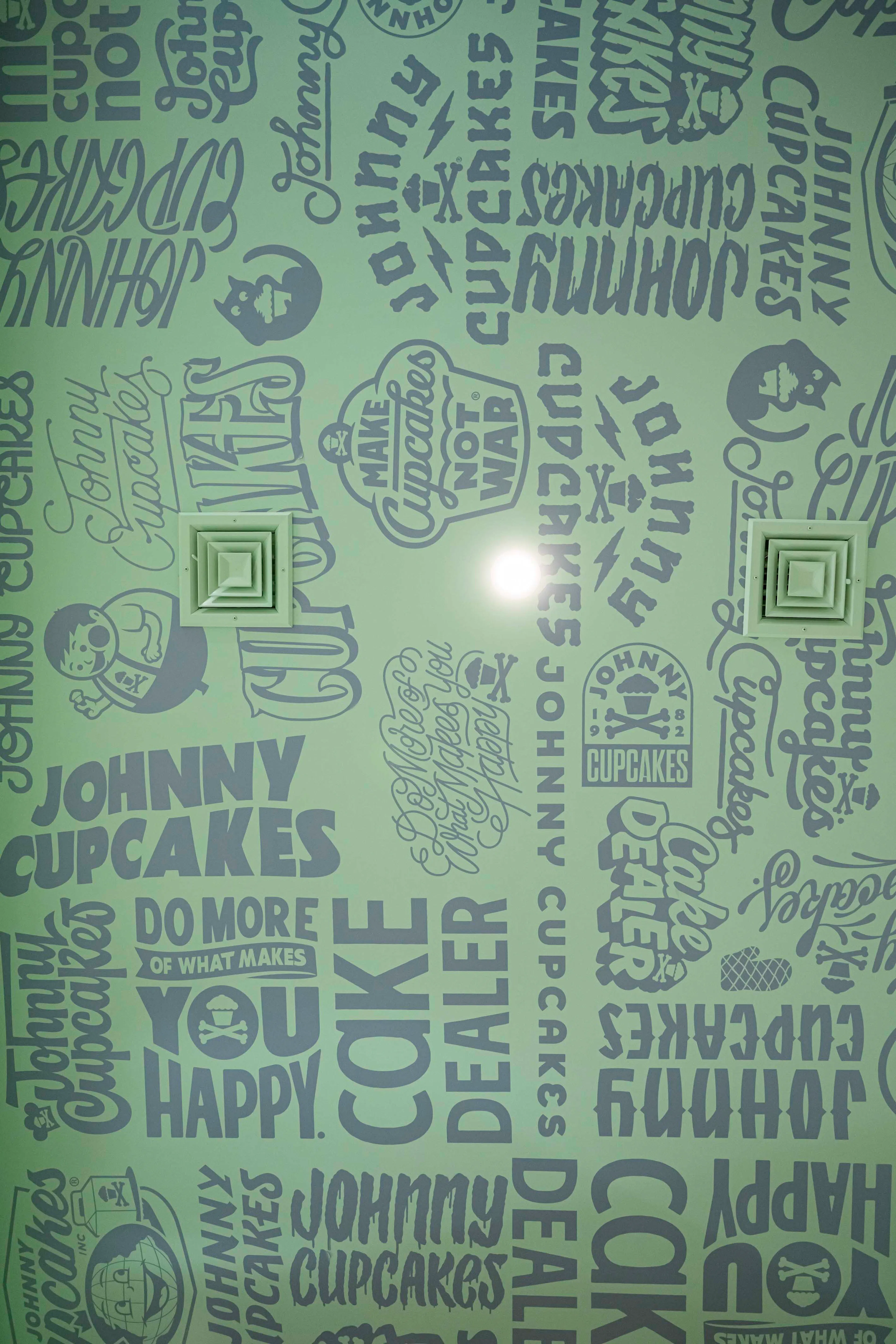 Johnny Cupcakes — 71