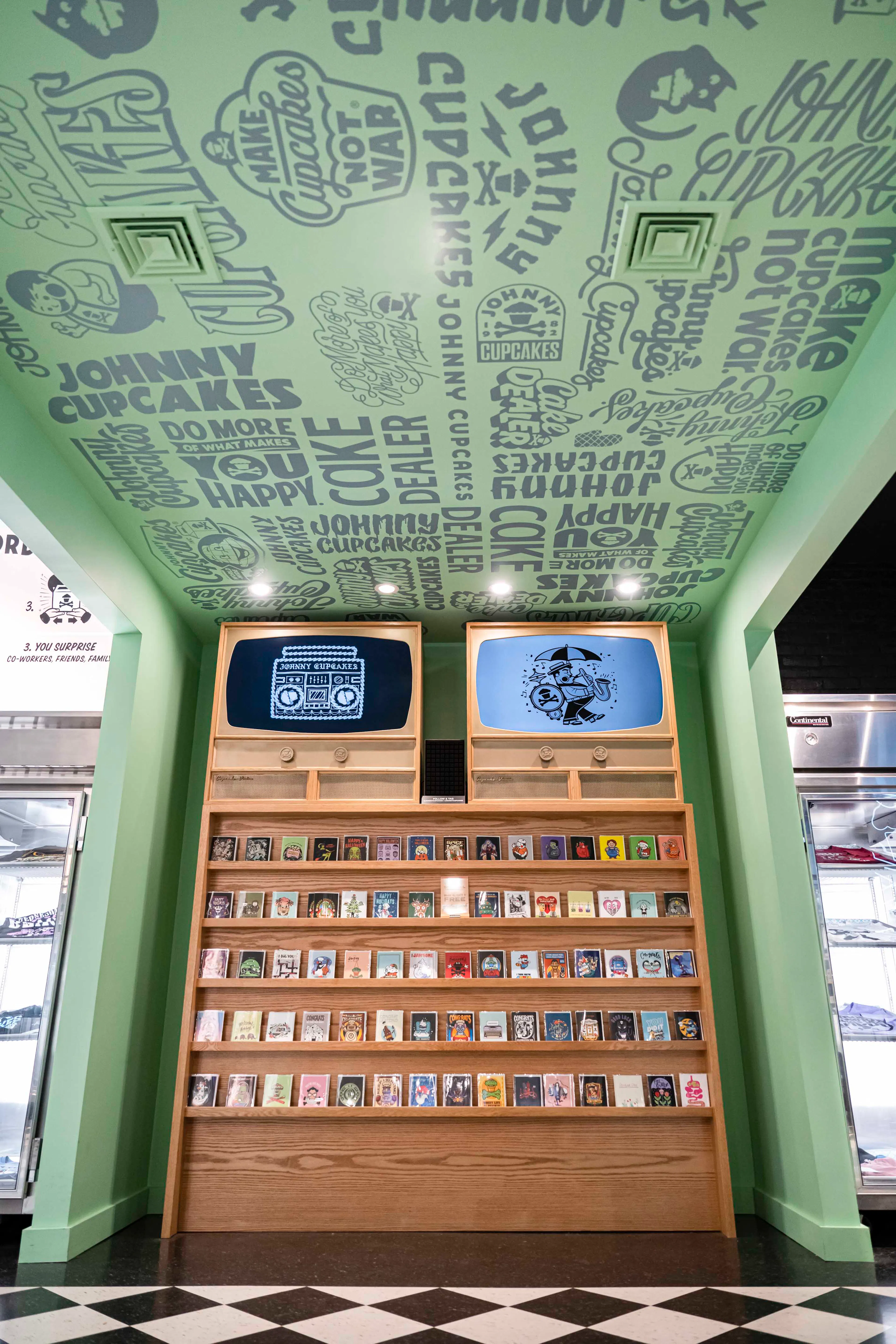 Johnny Cupcakes — 70