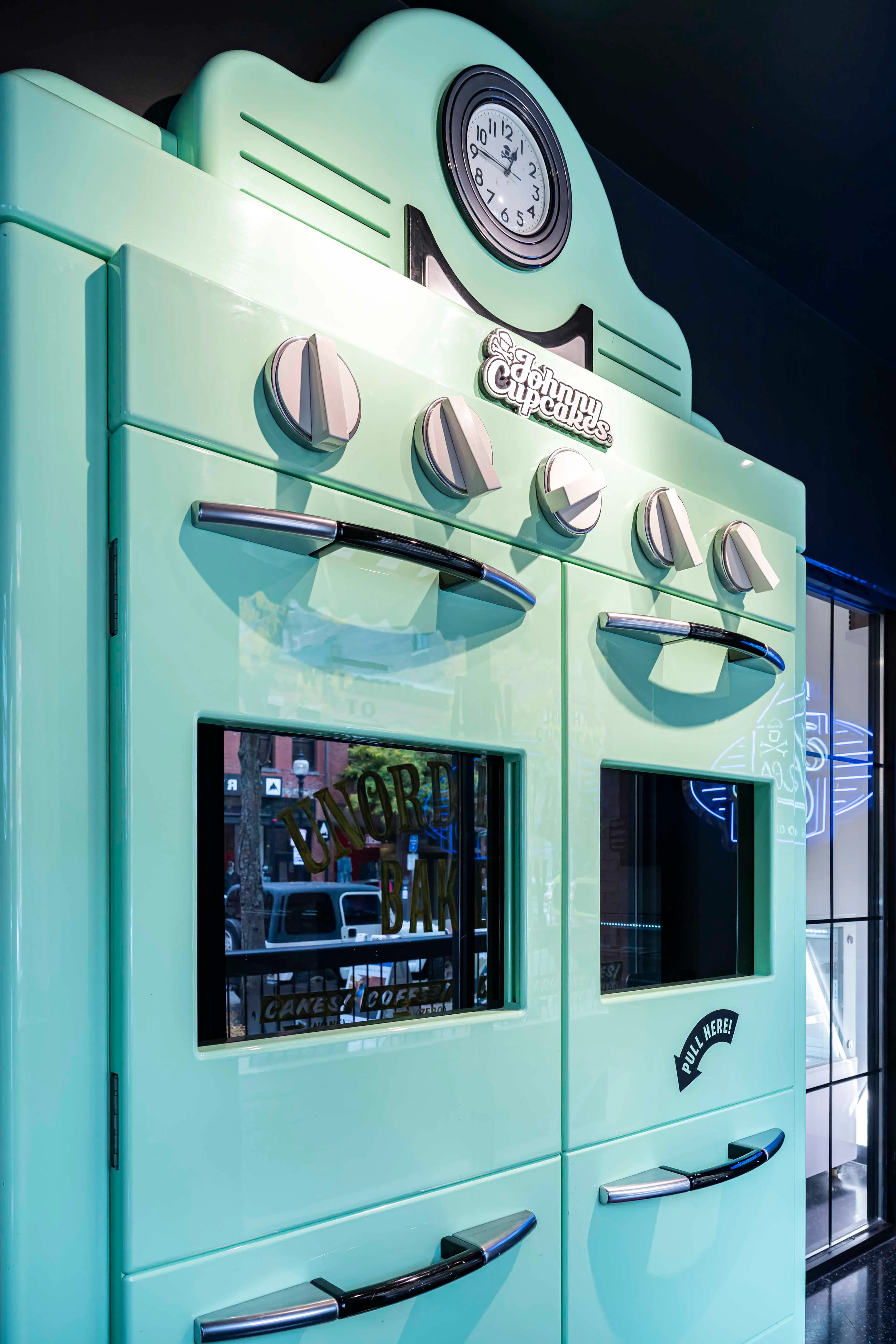 Johnny Cupcakes — 75