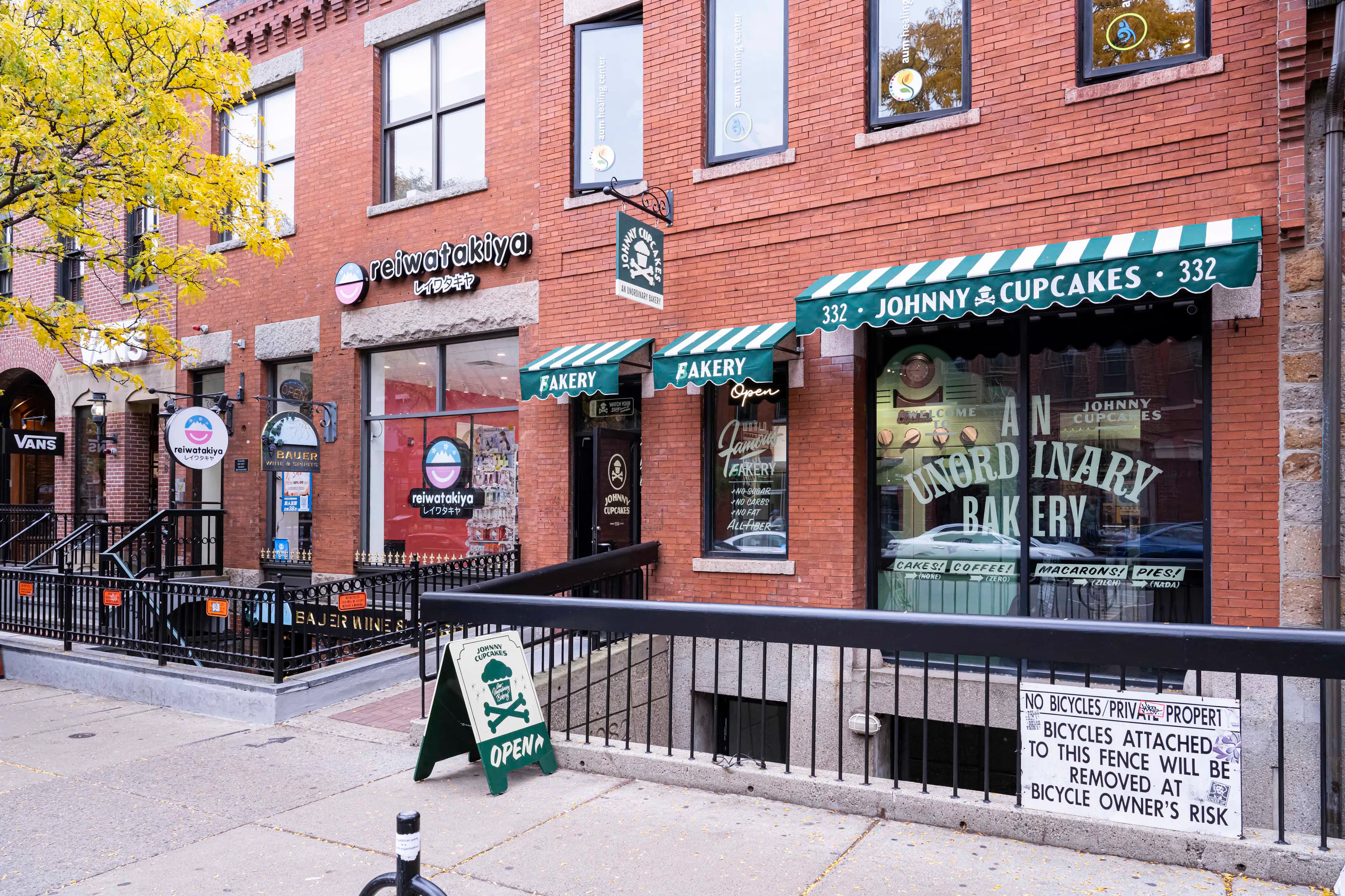 Johnny Cupcakes — 81