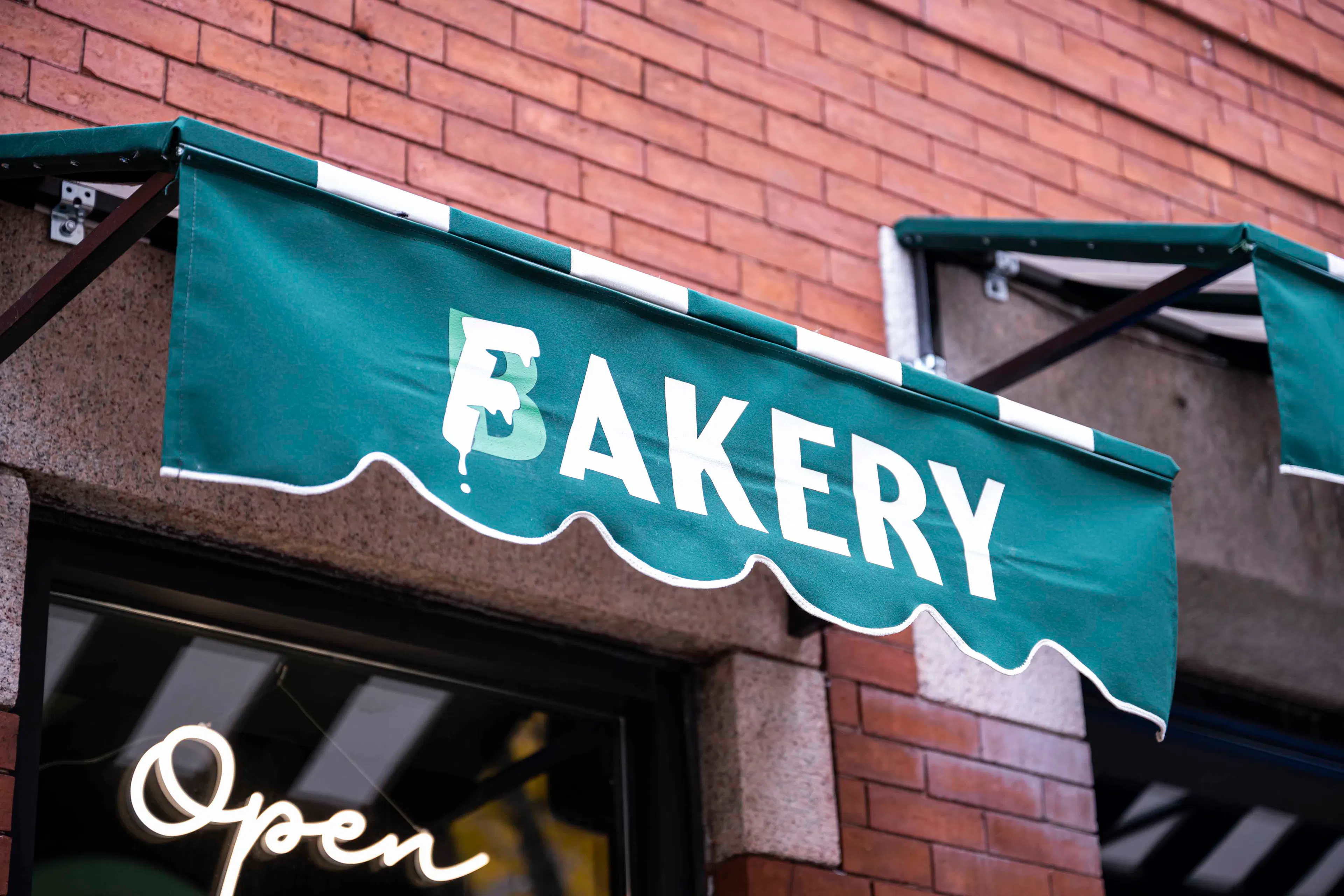 Johnny Cupcakes — 83