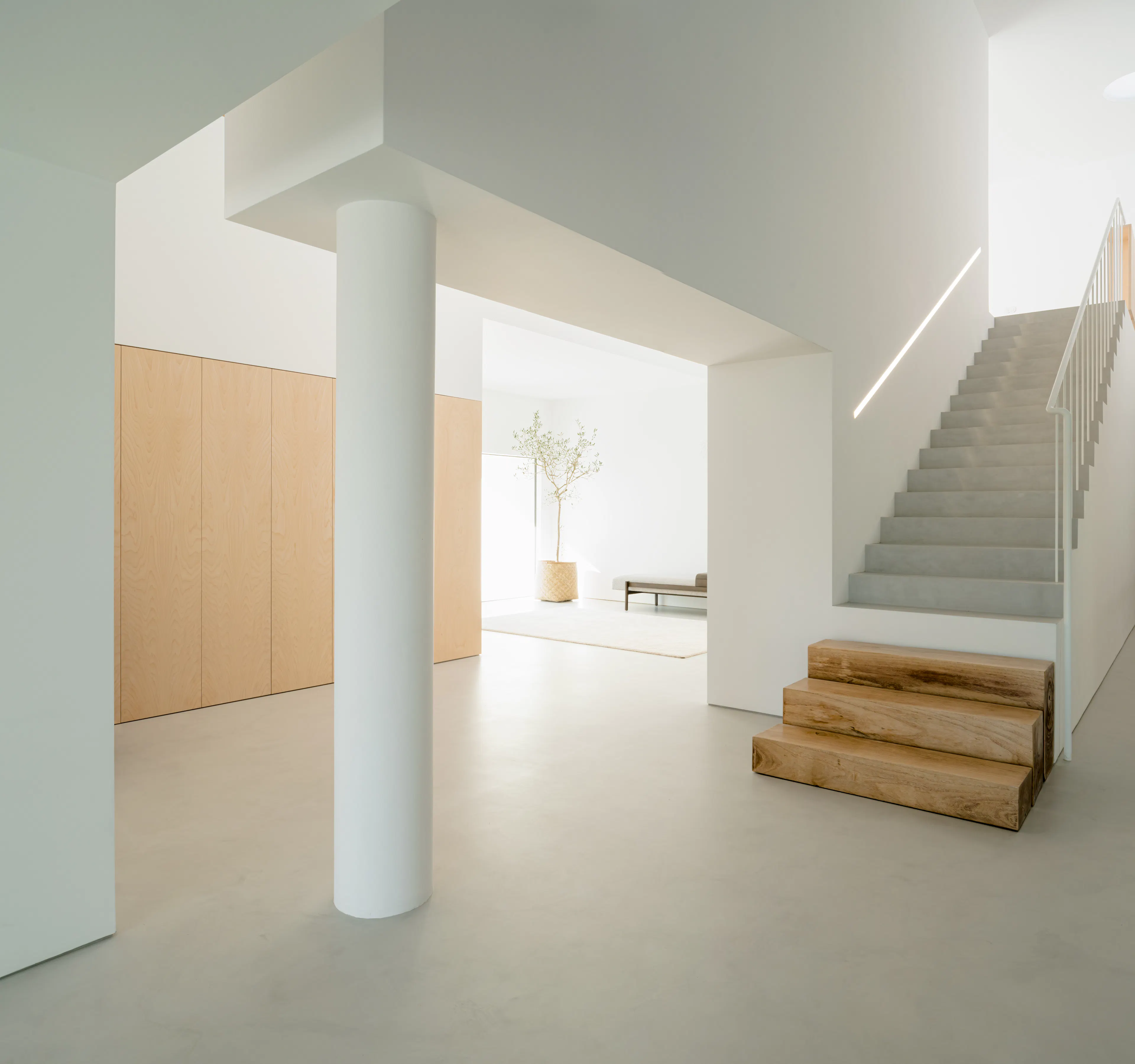 R A I A T - T O W N H A L L | 2023 — 75