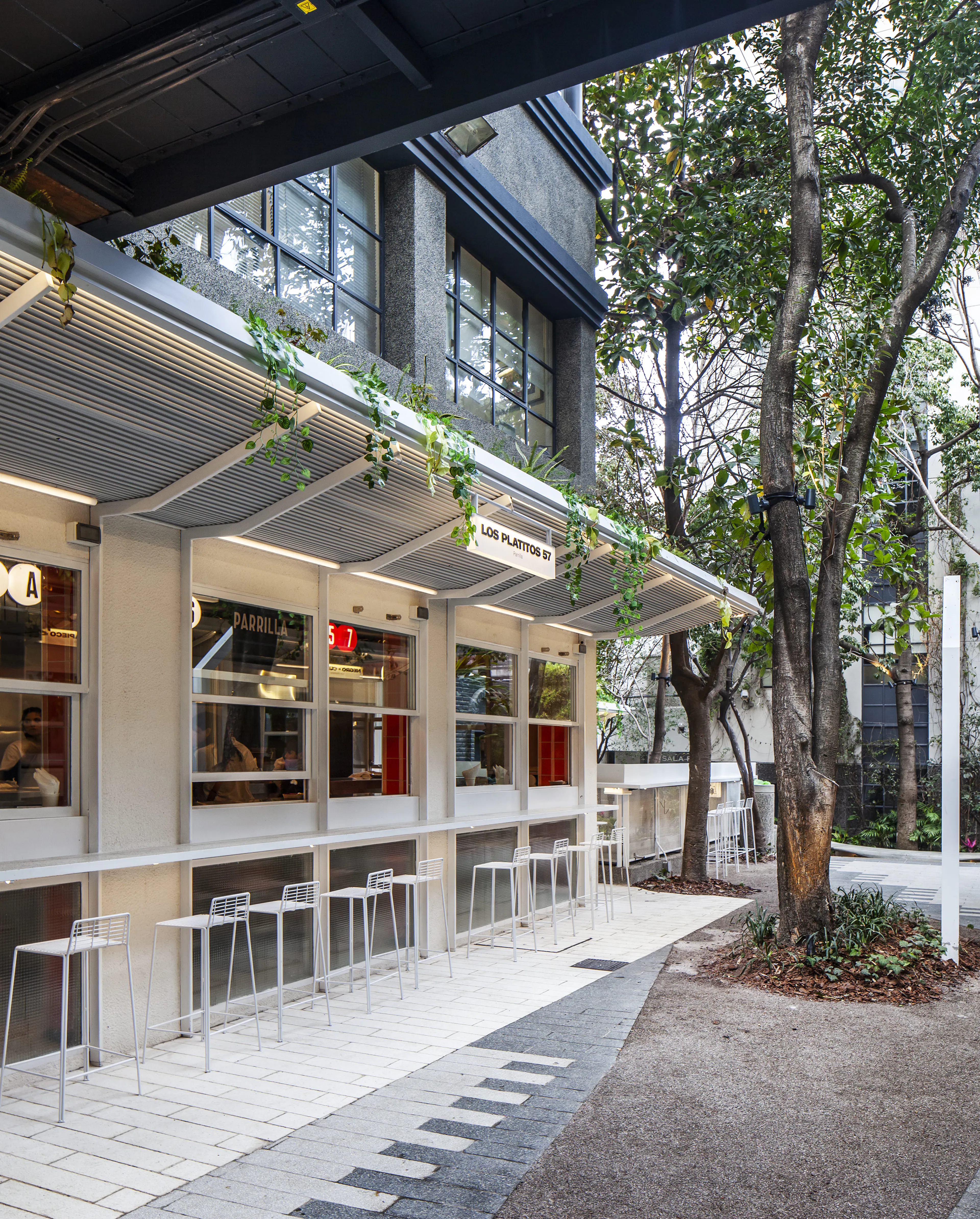 Manduca Market — 12