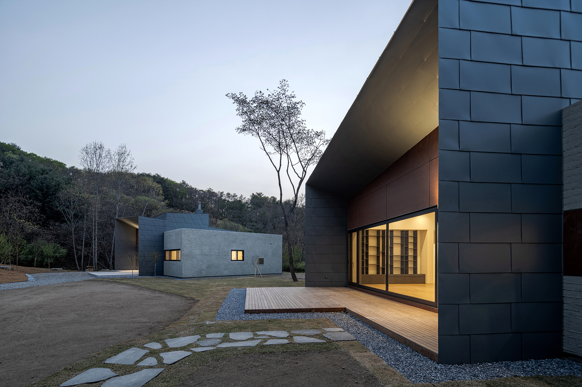 Plateau House by ANM Architizer