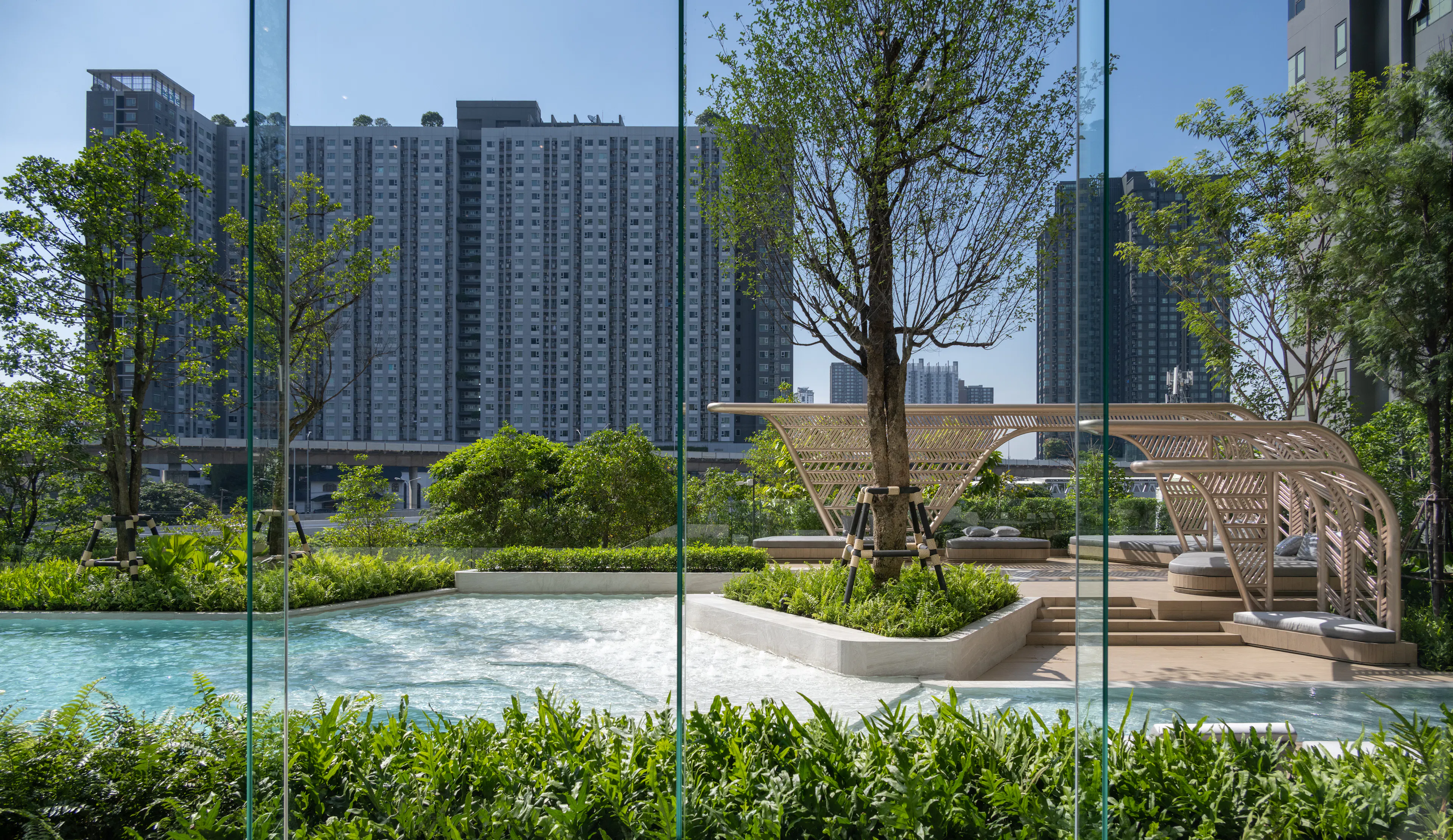 SIERRA SATHORN — 16