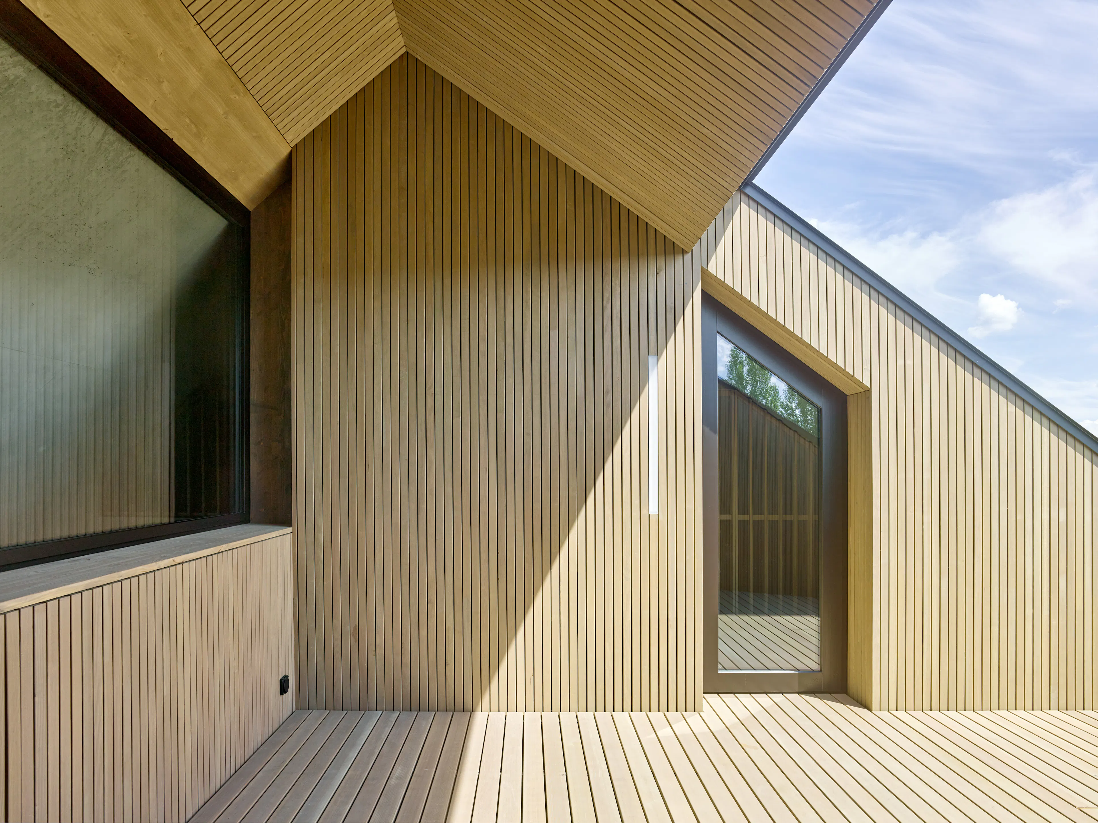 Apartment Building L329 — 9