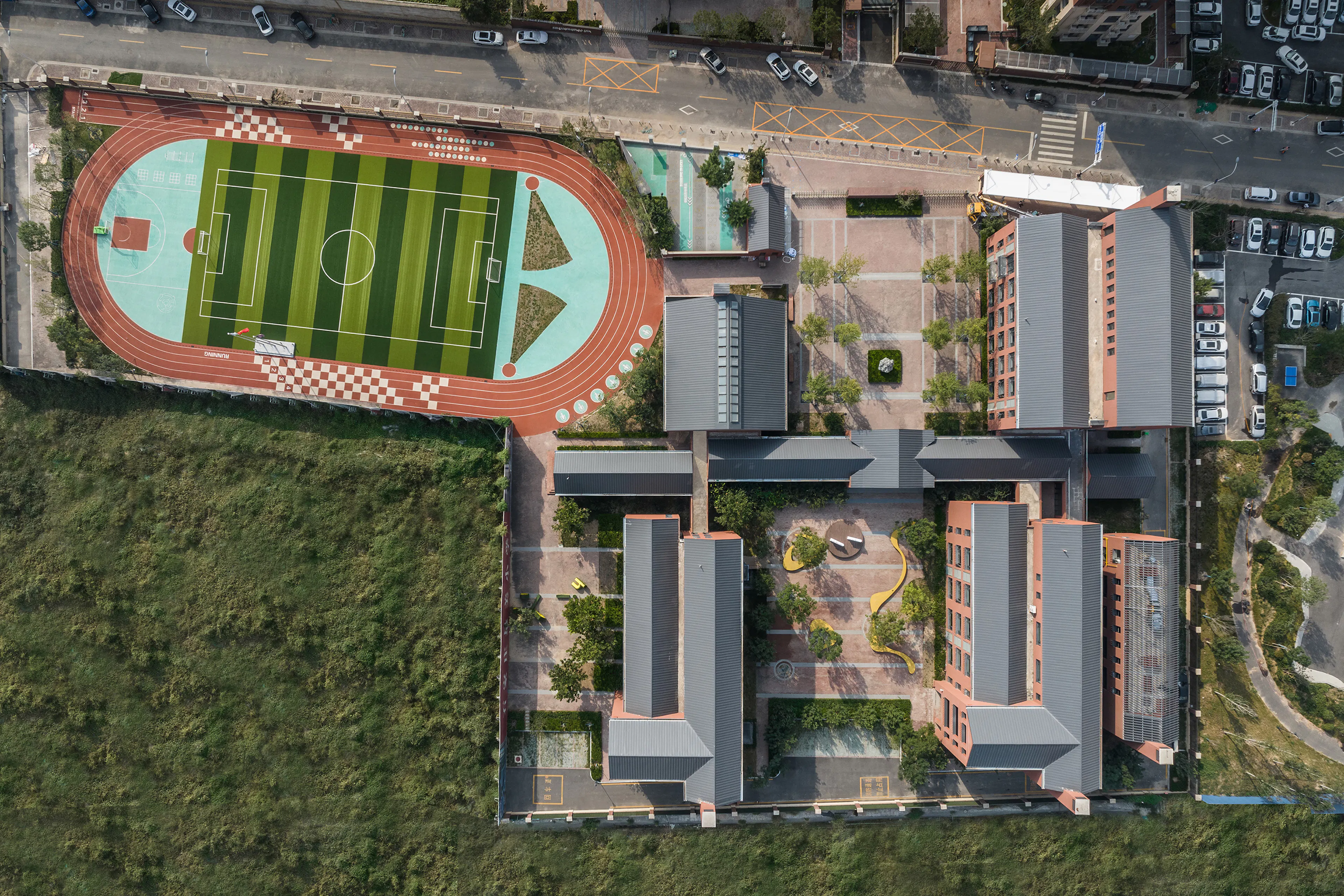 Vanke Shijiazhuang Feicuishuyuan（Heyuan Road） Primary School — 1