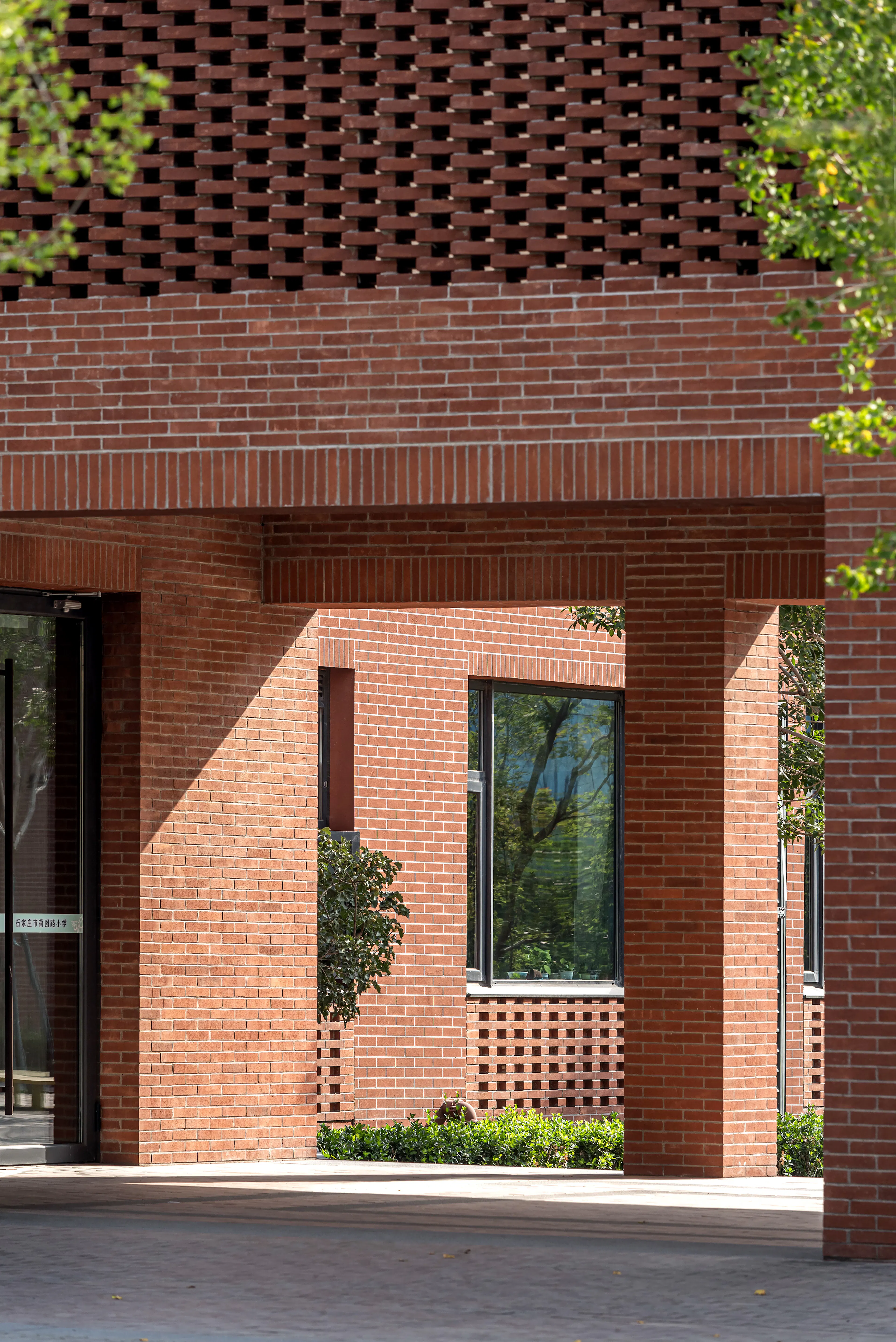 Vanke Shijiazhuang Feicuishuyuan（Heyuan Road） Primary School — 16