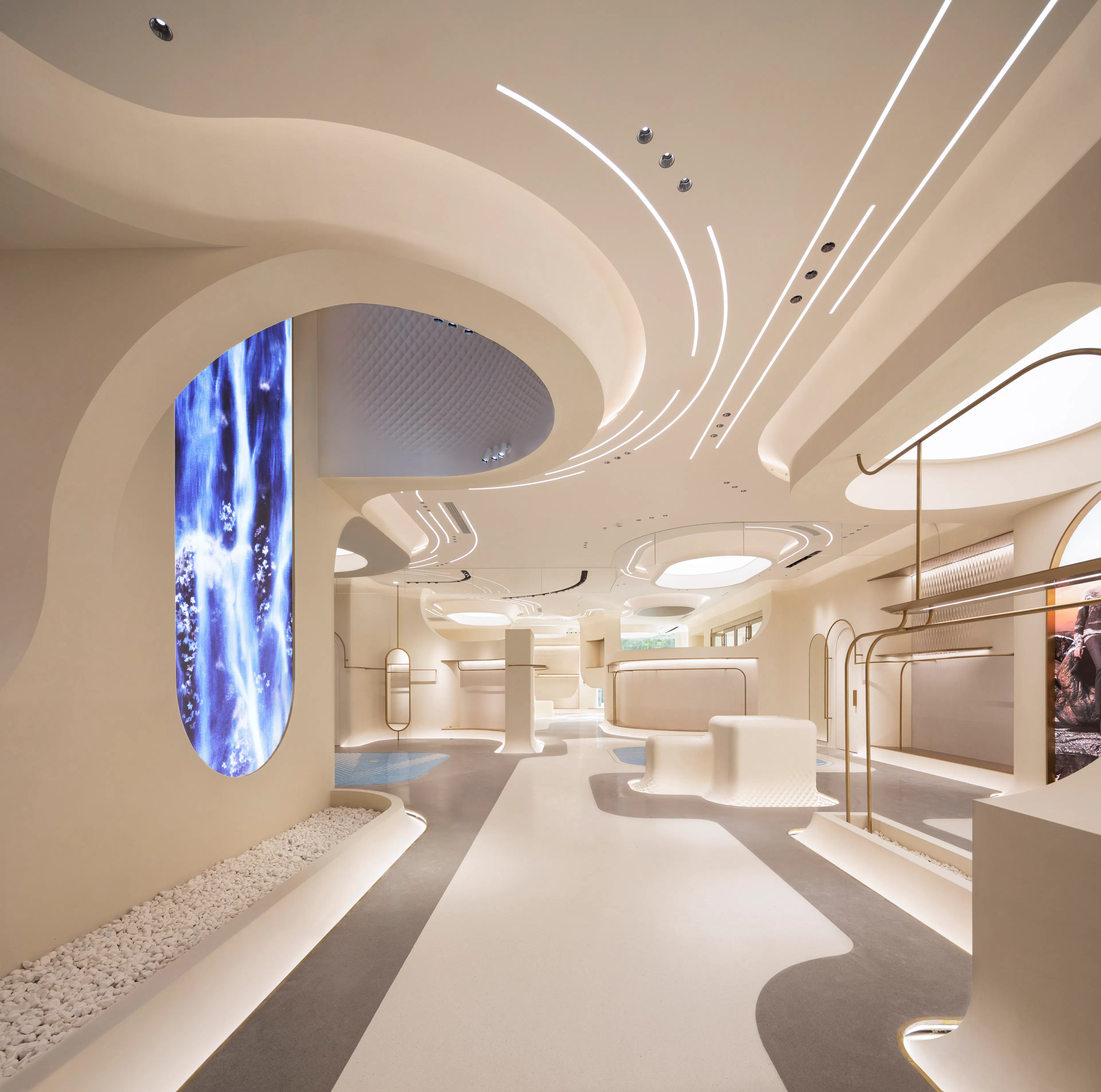 VICUTU Concept Flagship Store — 5