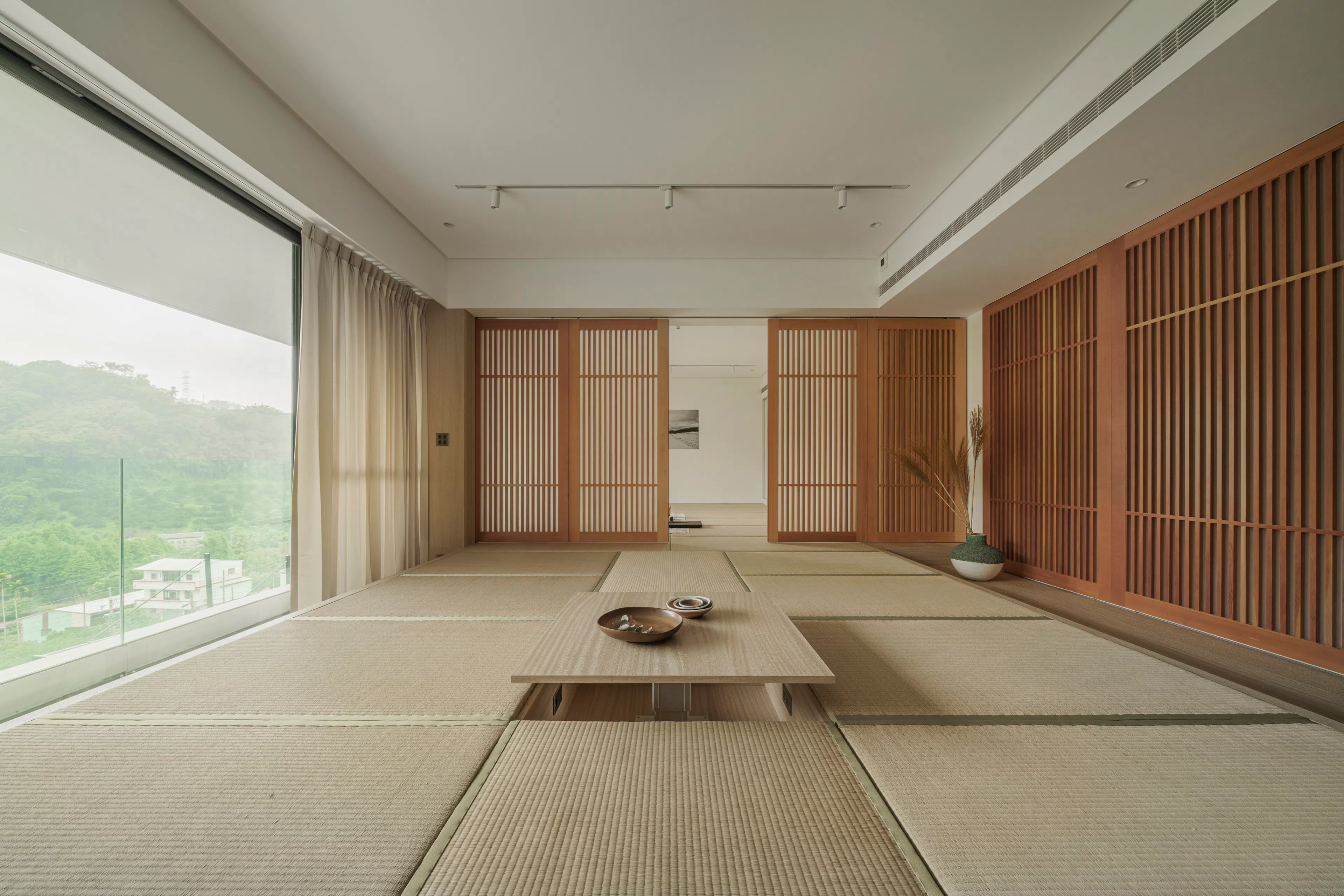 Rendezvous for Four Generations — 9