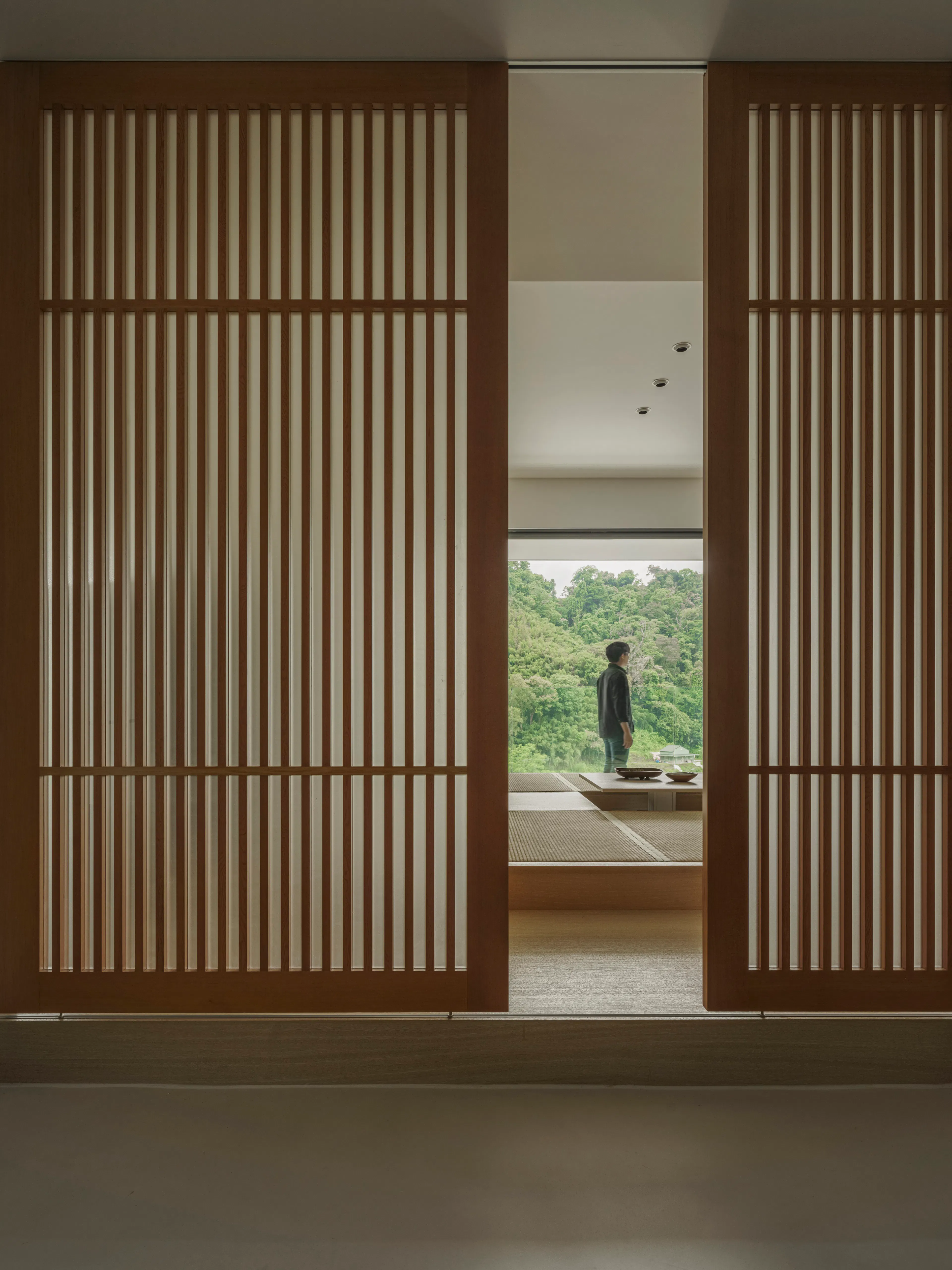 Rendezvous for Four Generations — 12