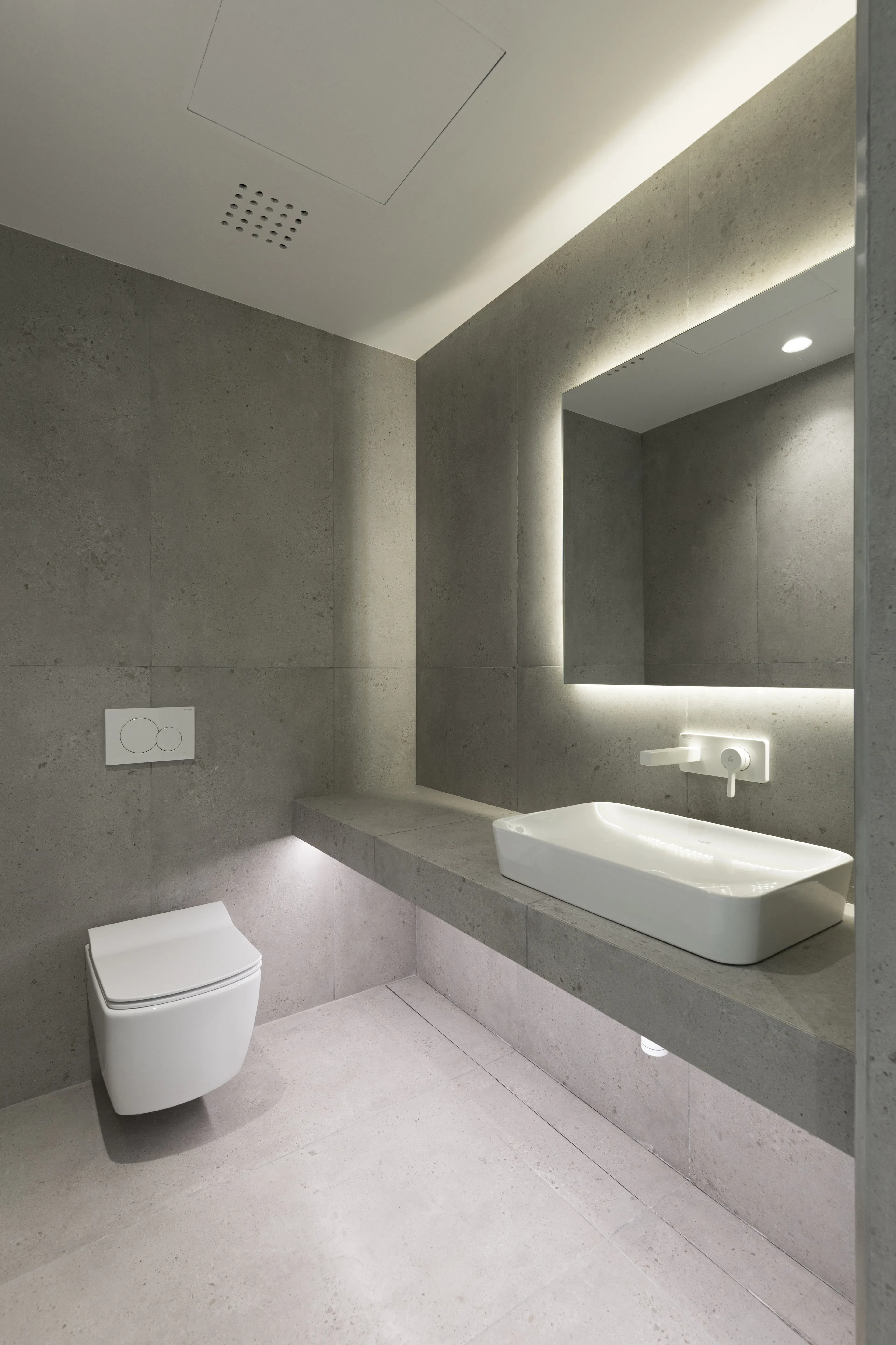 the white Renovation — 17