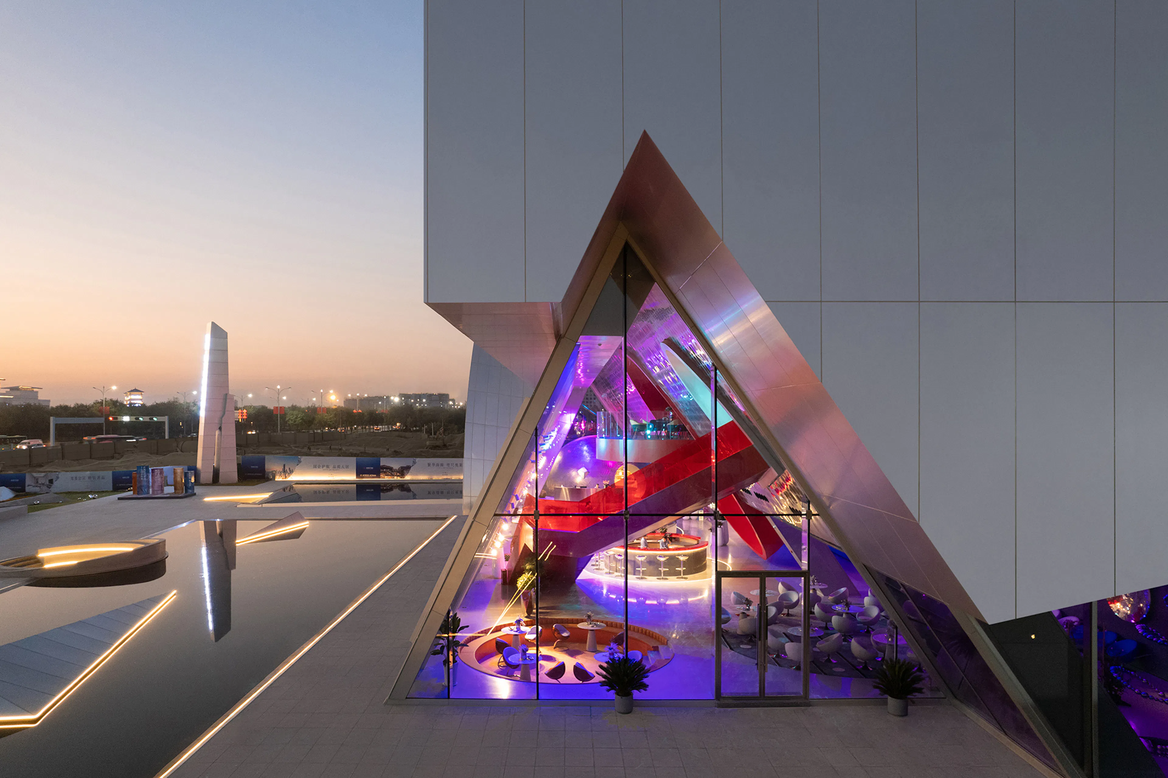 Chongwen Langyue Sales Office, Xian — 6