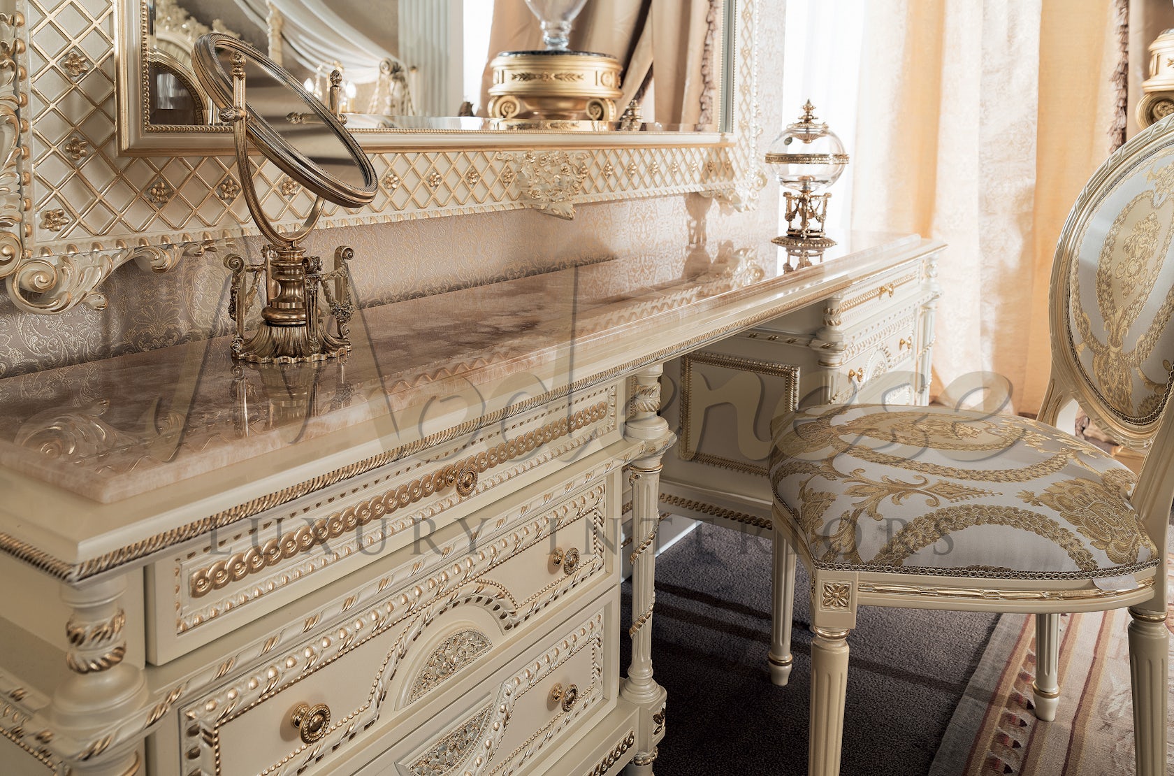 Classical Interior Design For Bedroom by MODENESE Luxury Interiors ...