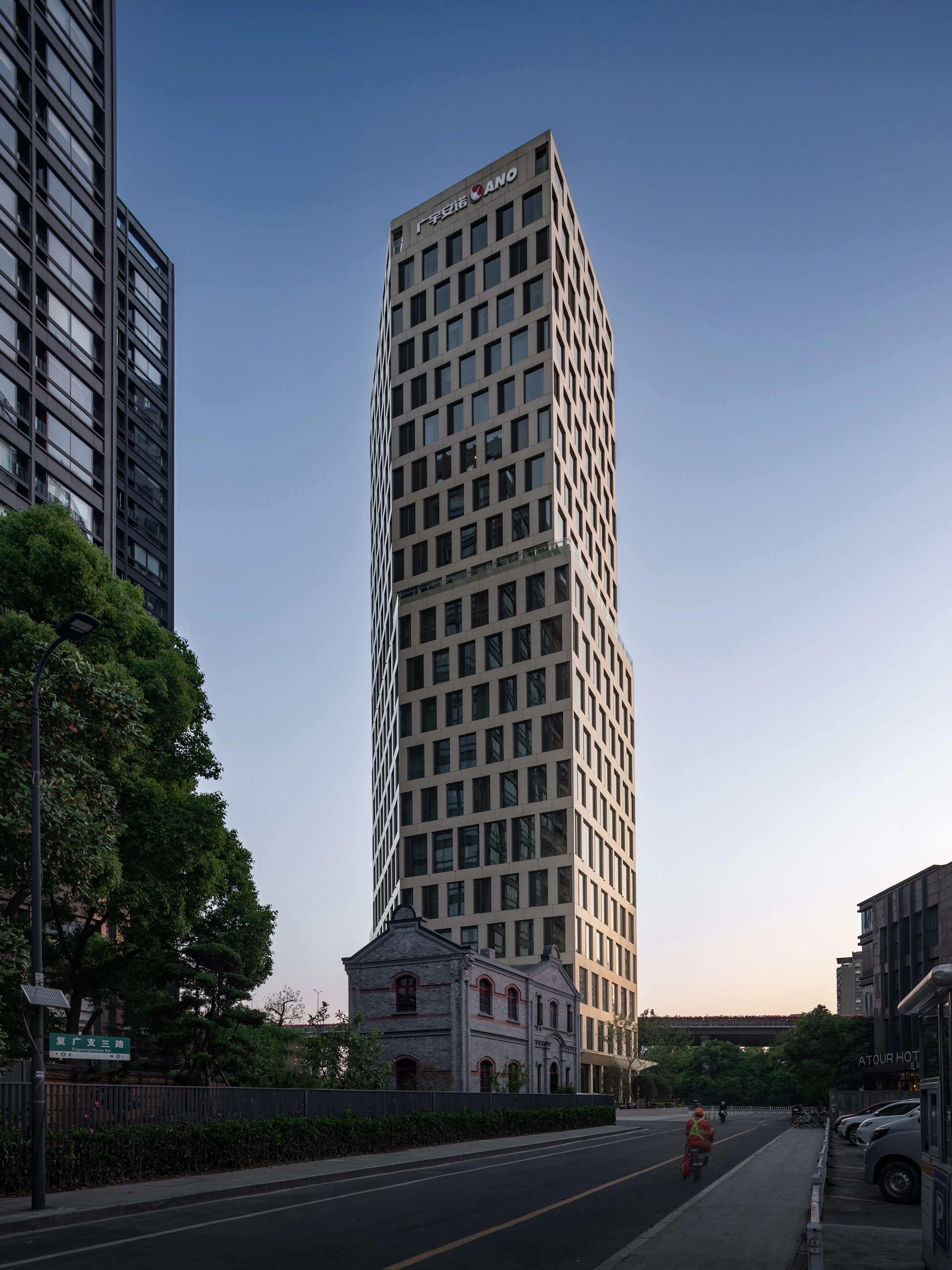 LYCS Architecture — 29