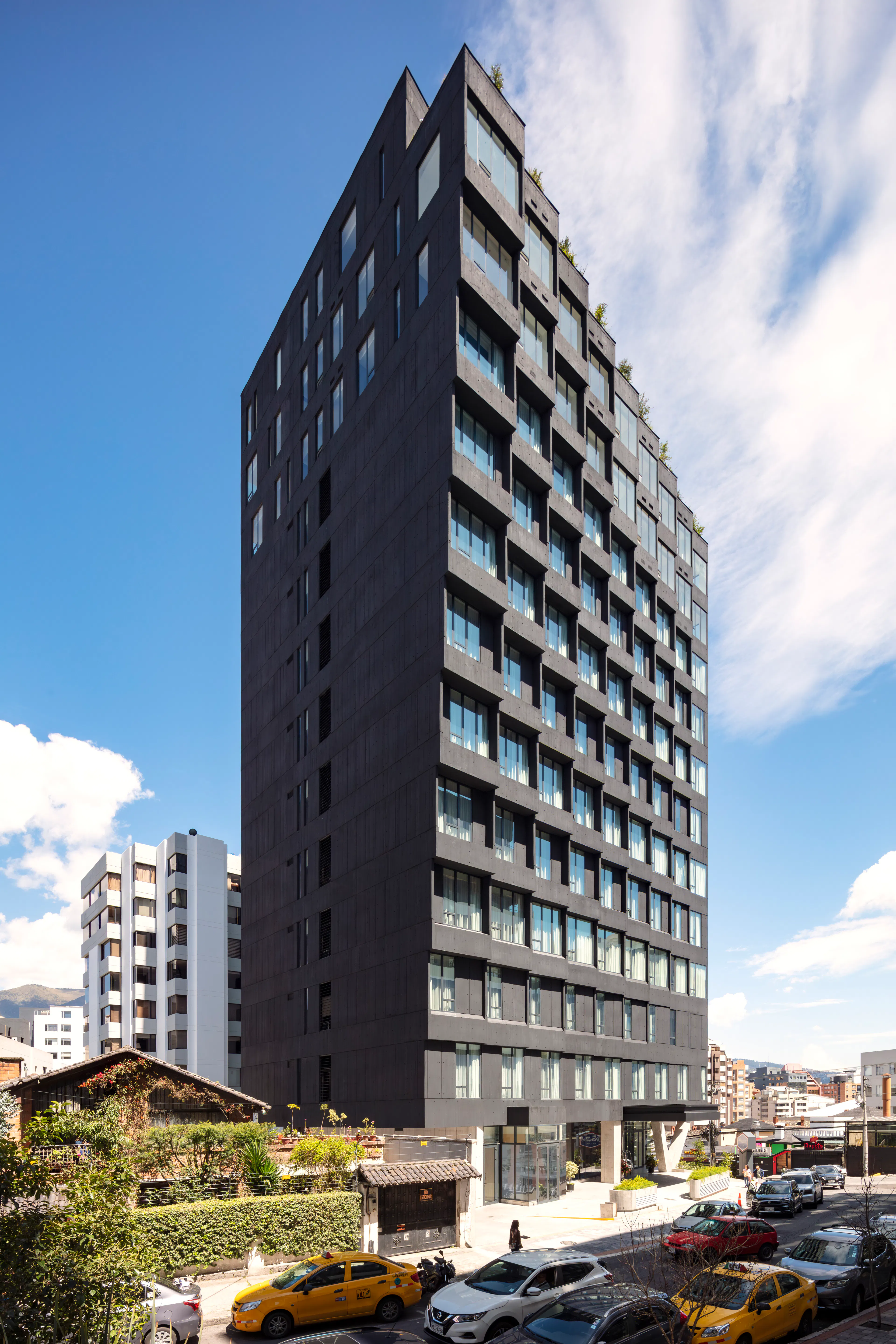 Hampton by Hilton Carolina Park & Zenith Penthouse Suites — 4