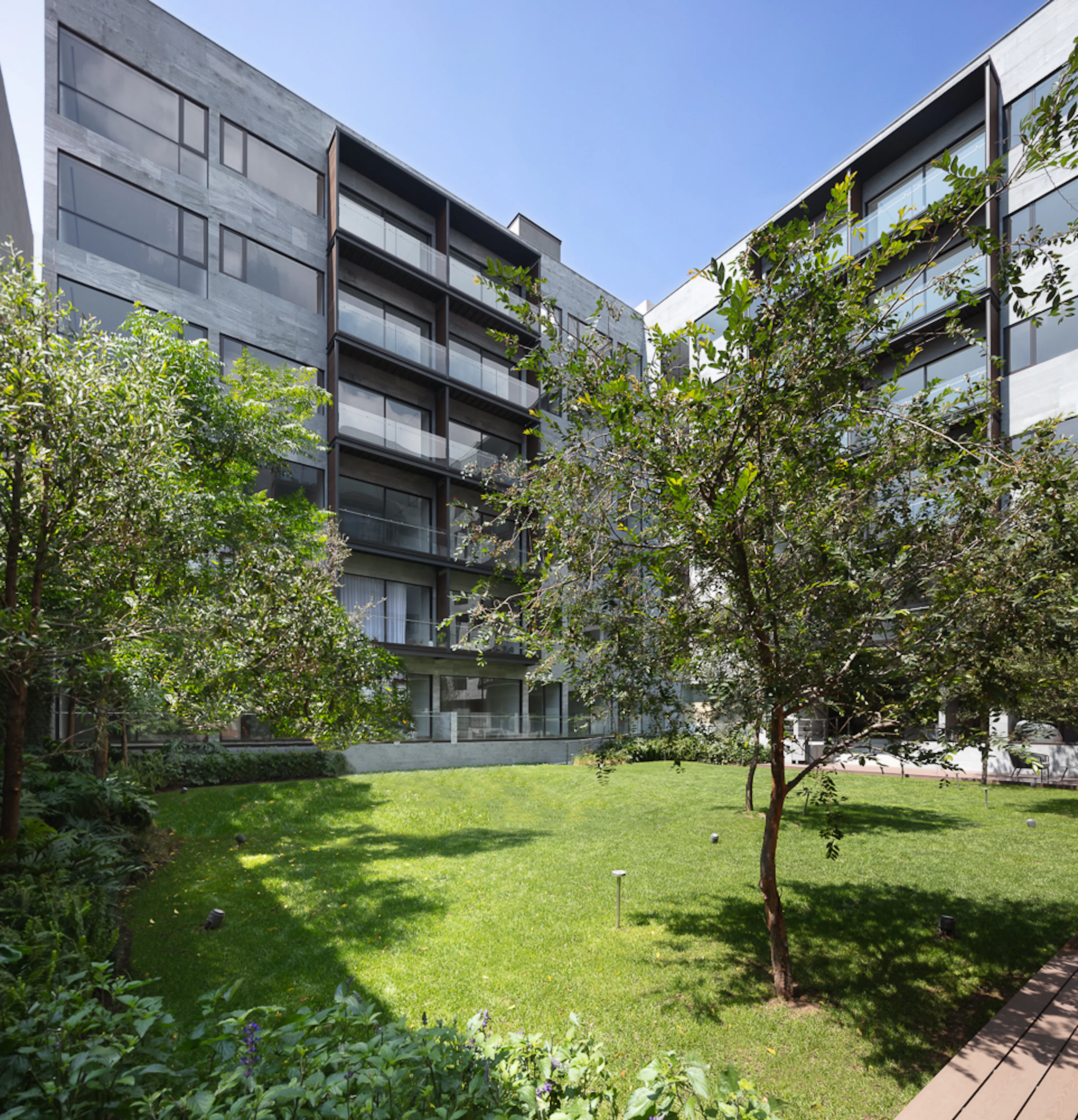 Four Houses Pilares — 52