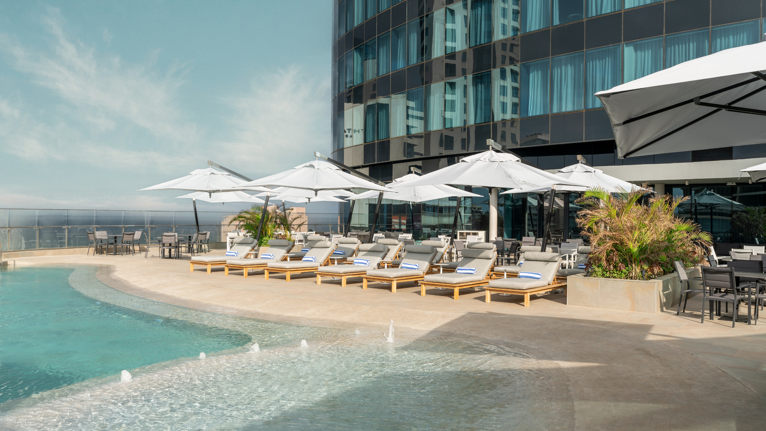 Radisson Blu Umhlanga by Elphick Proome Architecture - Architizer