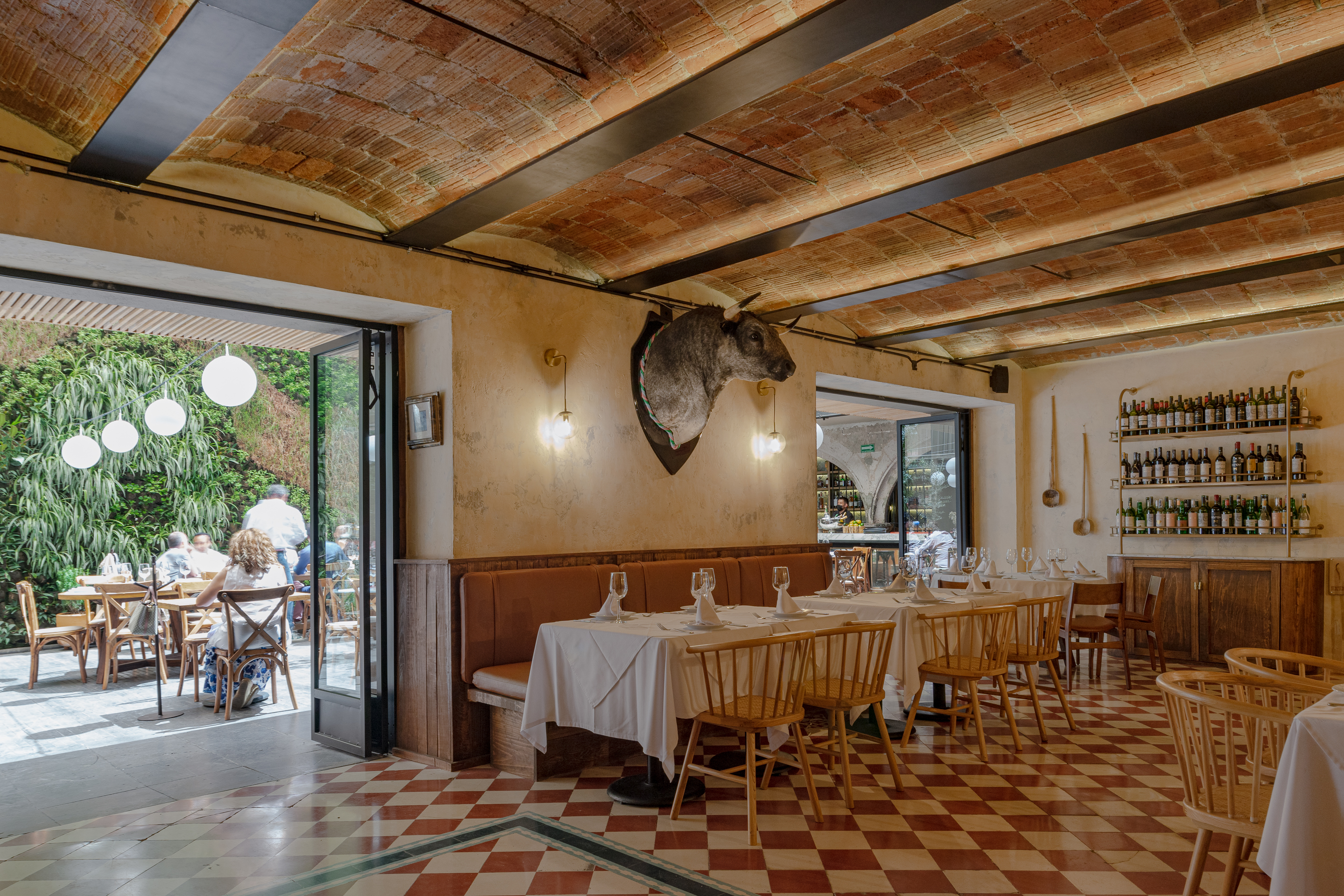 La Sidrería & Taberna del Chanclas by mxtad Architizer