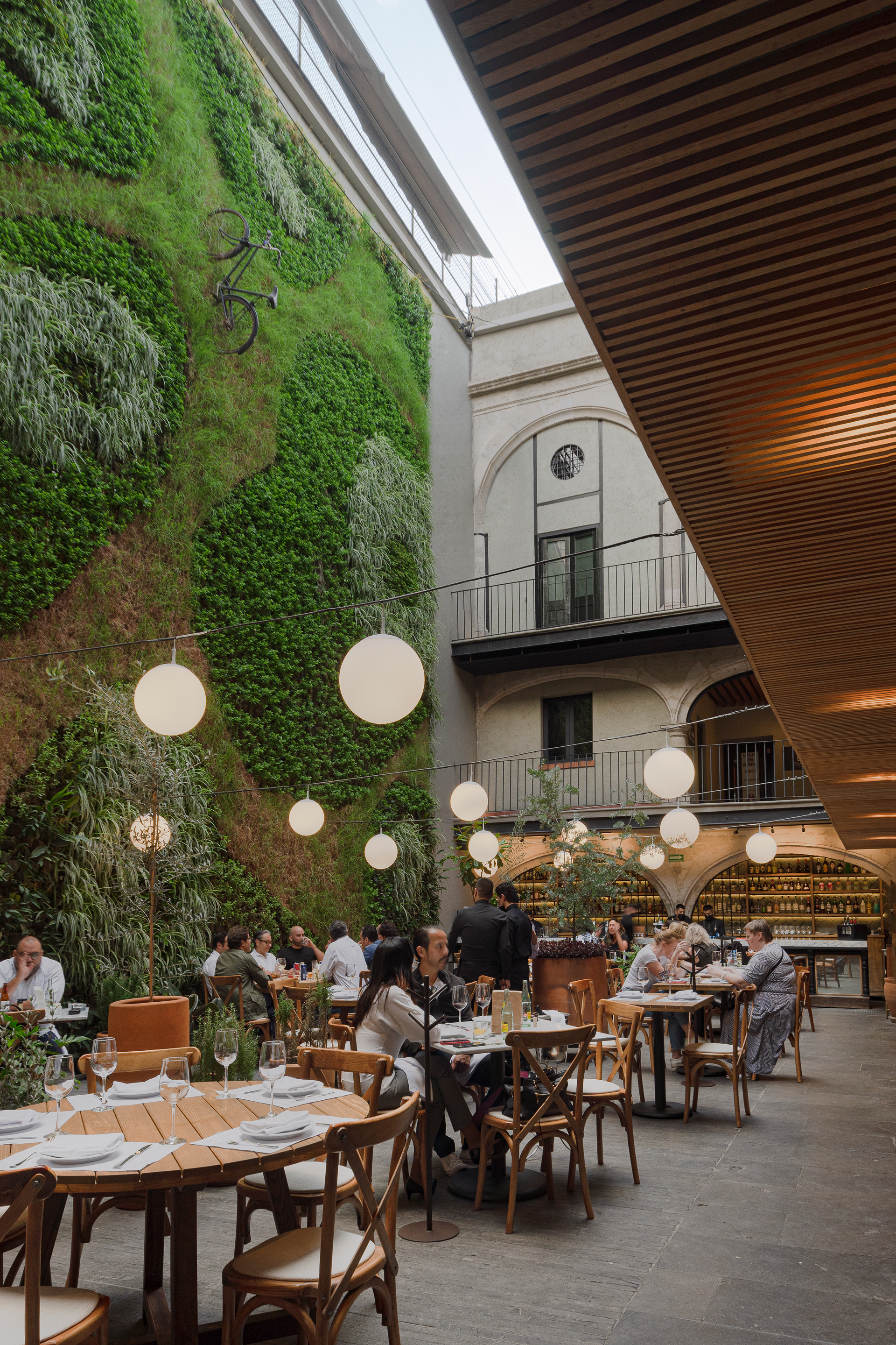 La Sidrería & Taberna del Chanclas by mxtad Architizer