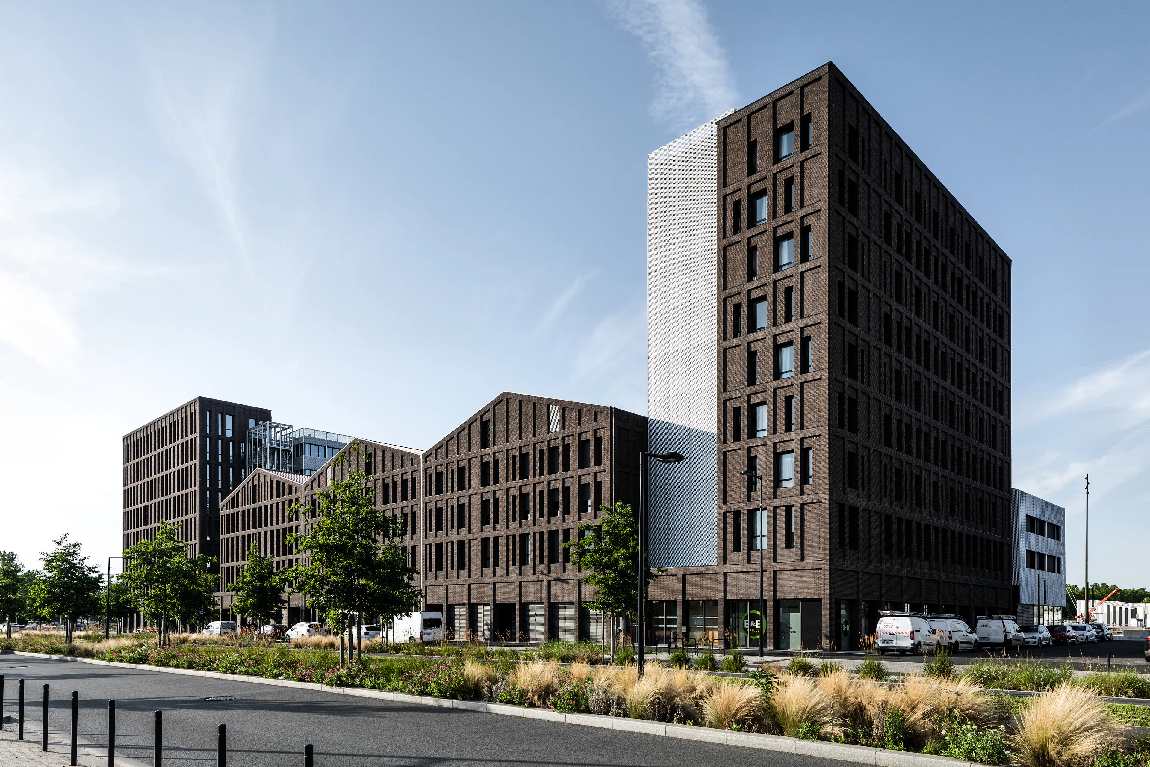 Professionnal & Technical High School — 4