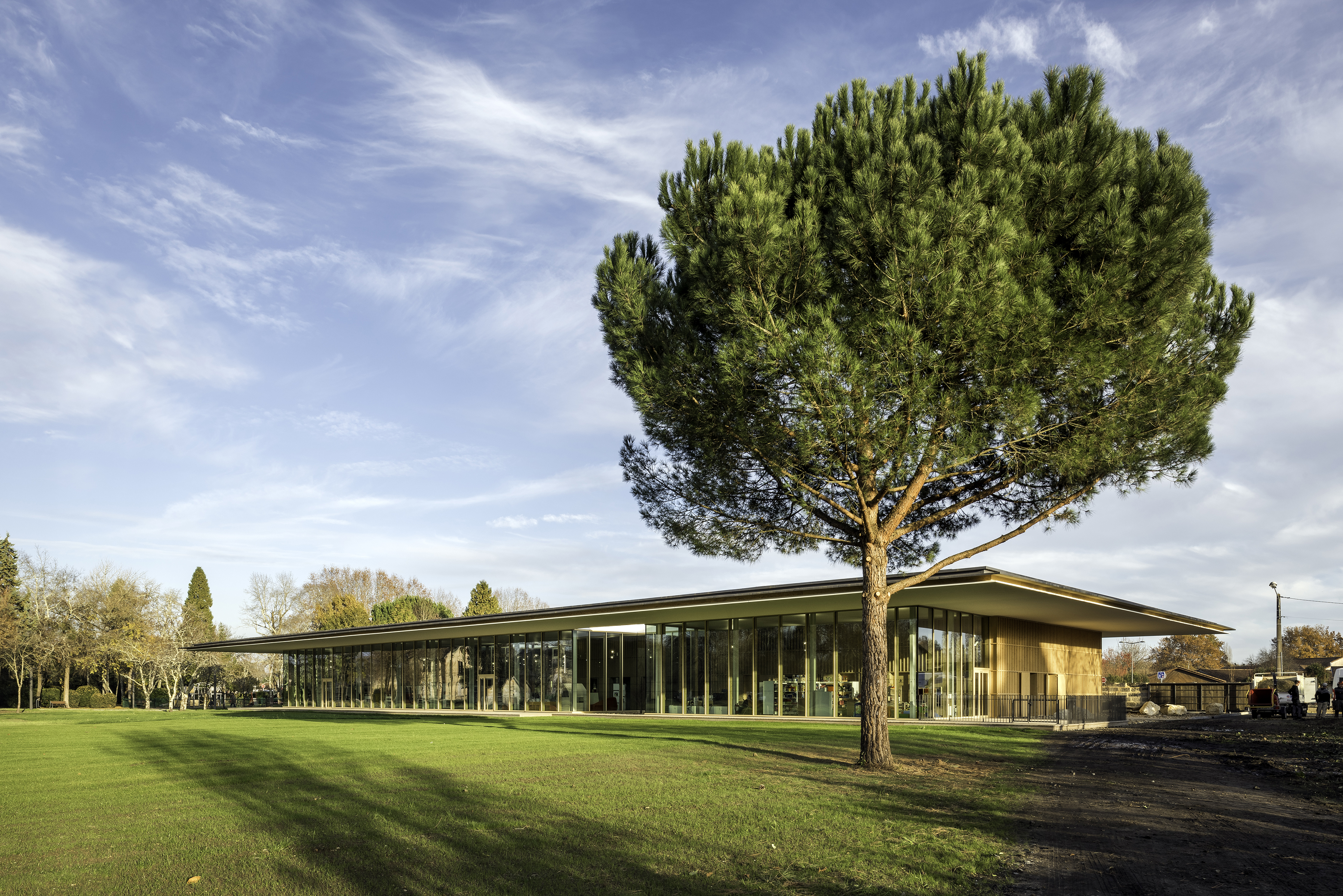 BOMA cultural centre by marjan hessamfar & joe verons architectes