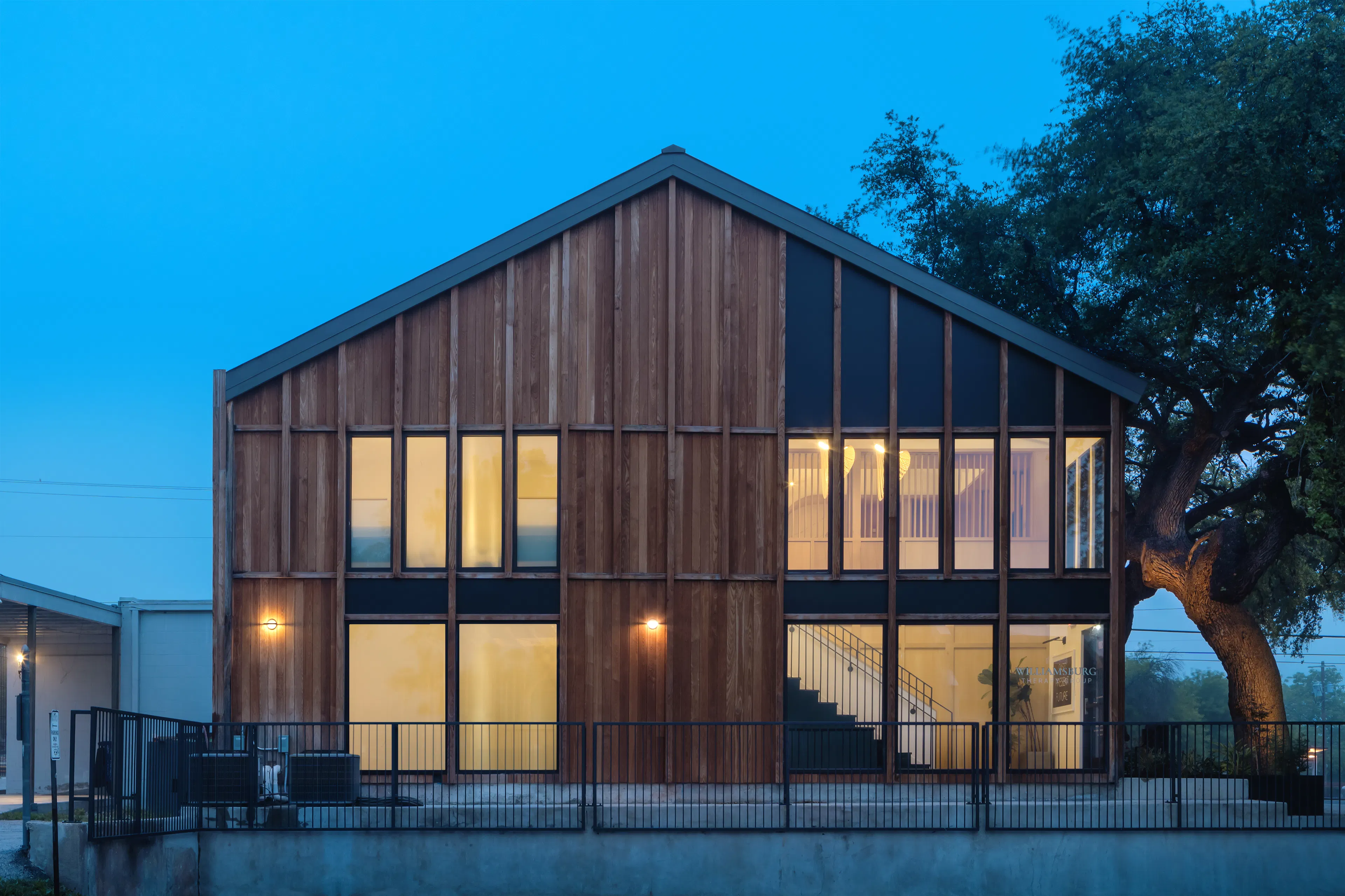 2121 South Lamar — 11