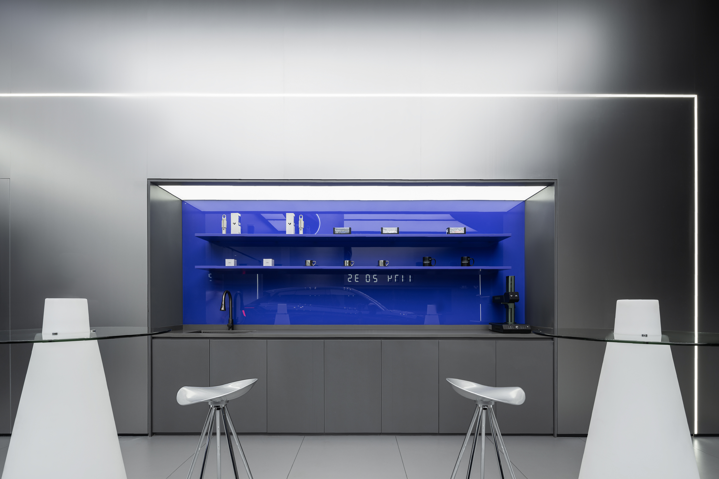 Idea 3771460: JIYUE-THREE BODY co-brand store by Cityinno Architecture ...