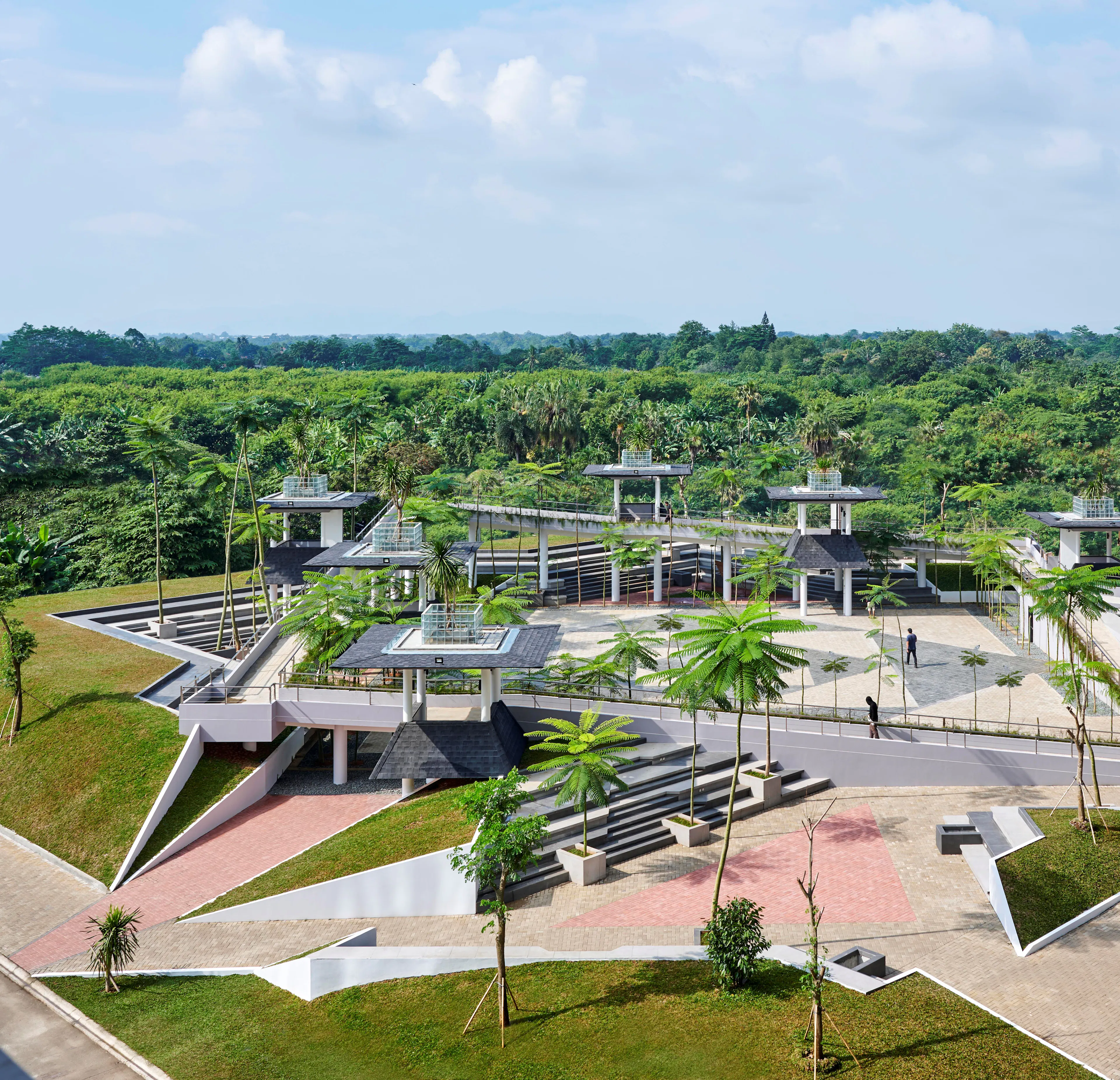 Aruma Split Garden — 46