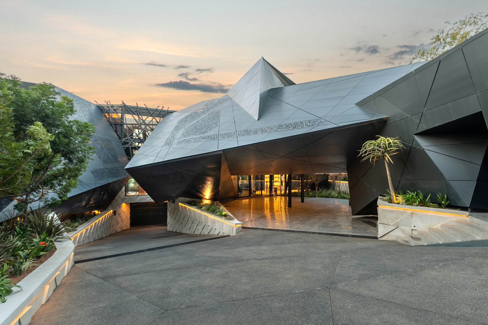 25 Best Architecture and Design Firms in South Africa 27 © Nico van der Meulen Architects