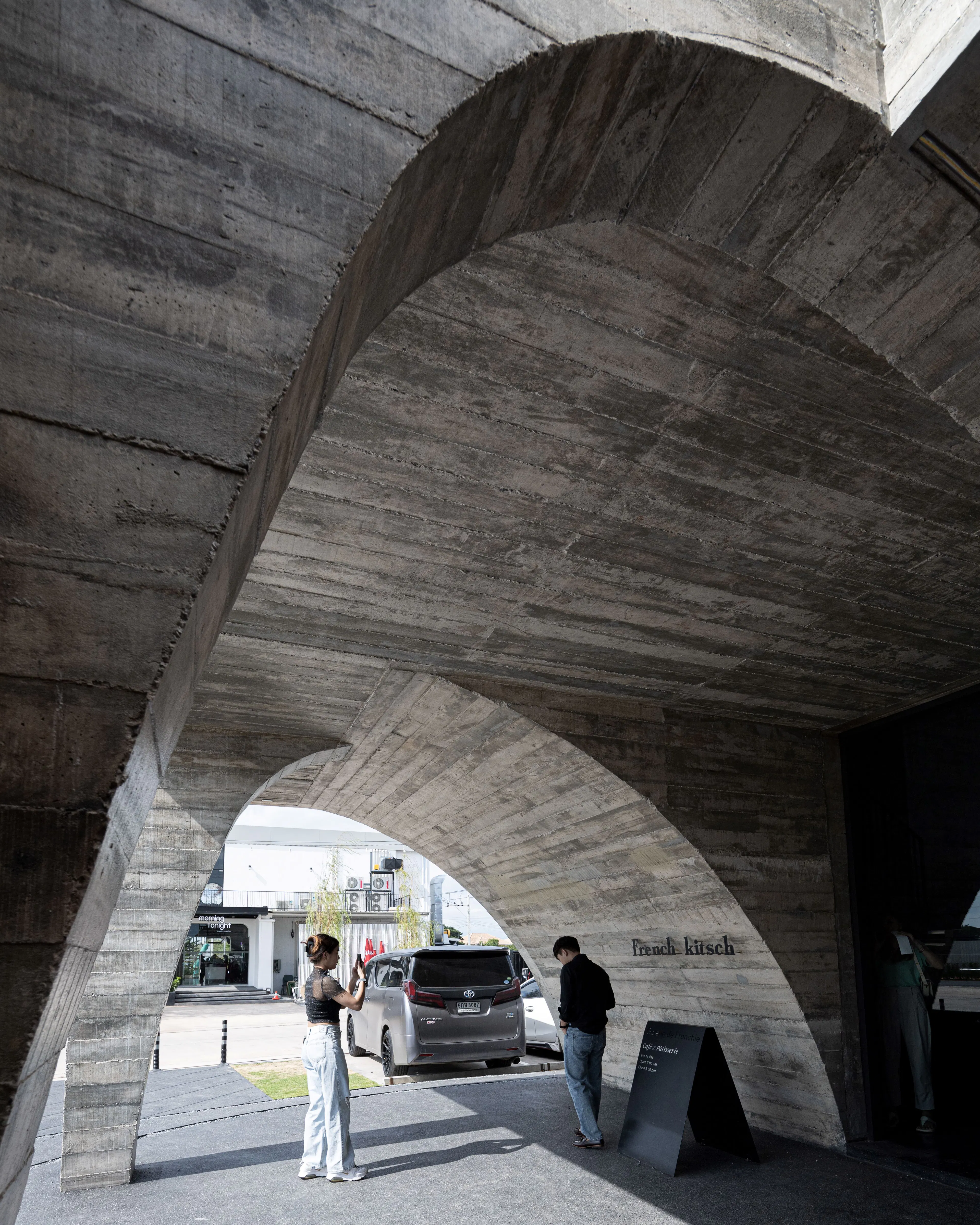 French Kitsch III — 13