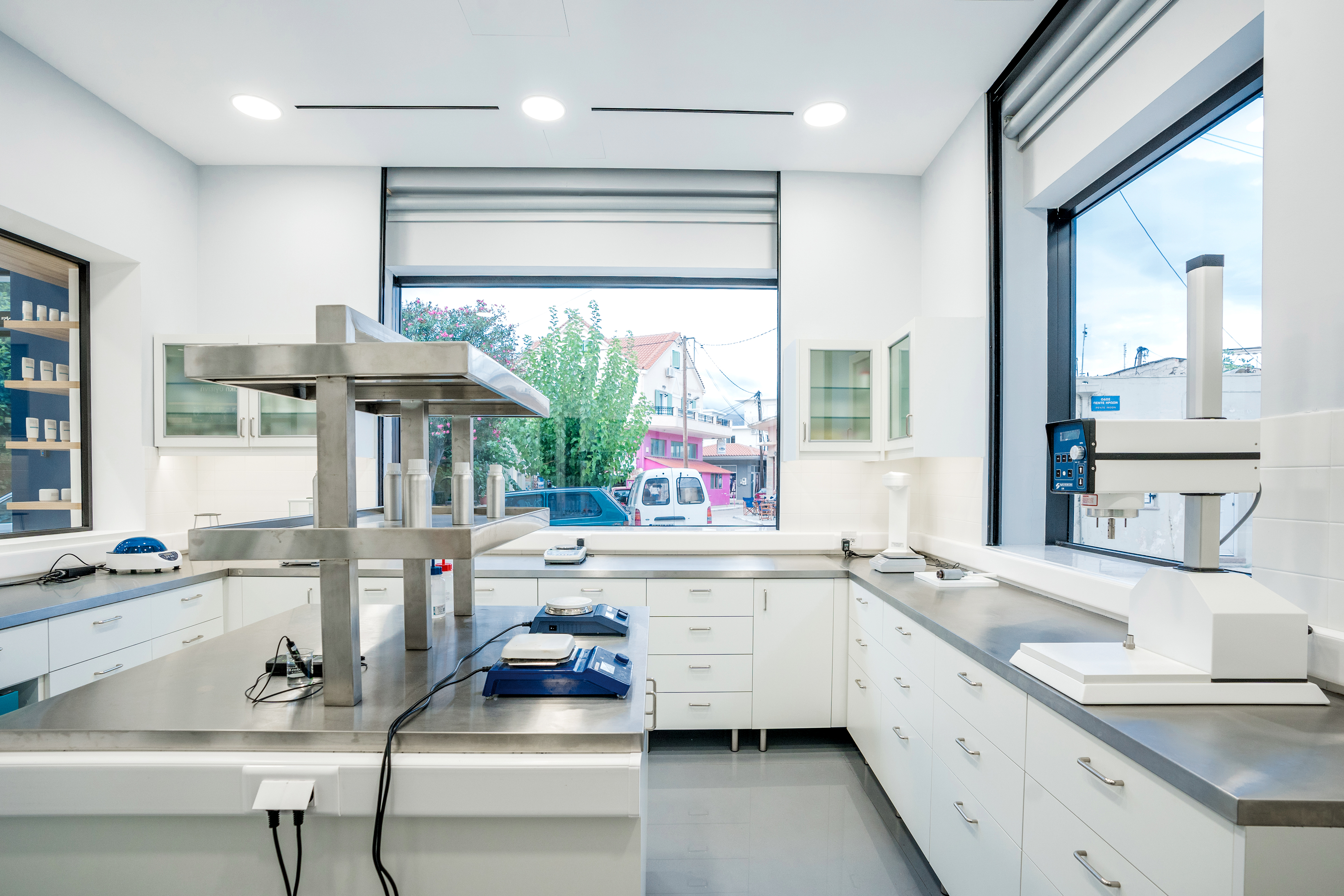 ELE FLAB PHARMACY by Lefteris Tsikandilakis + Architects Architizer