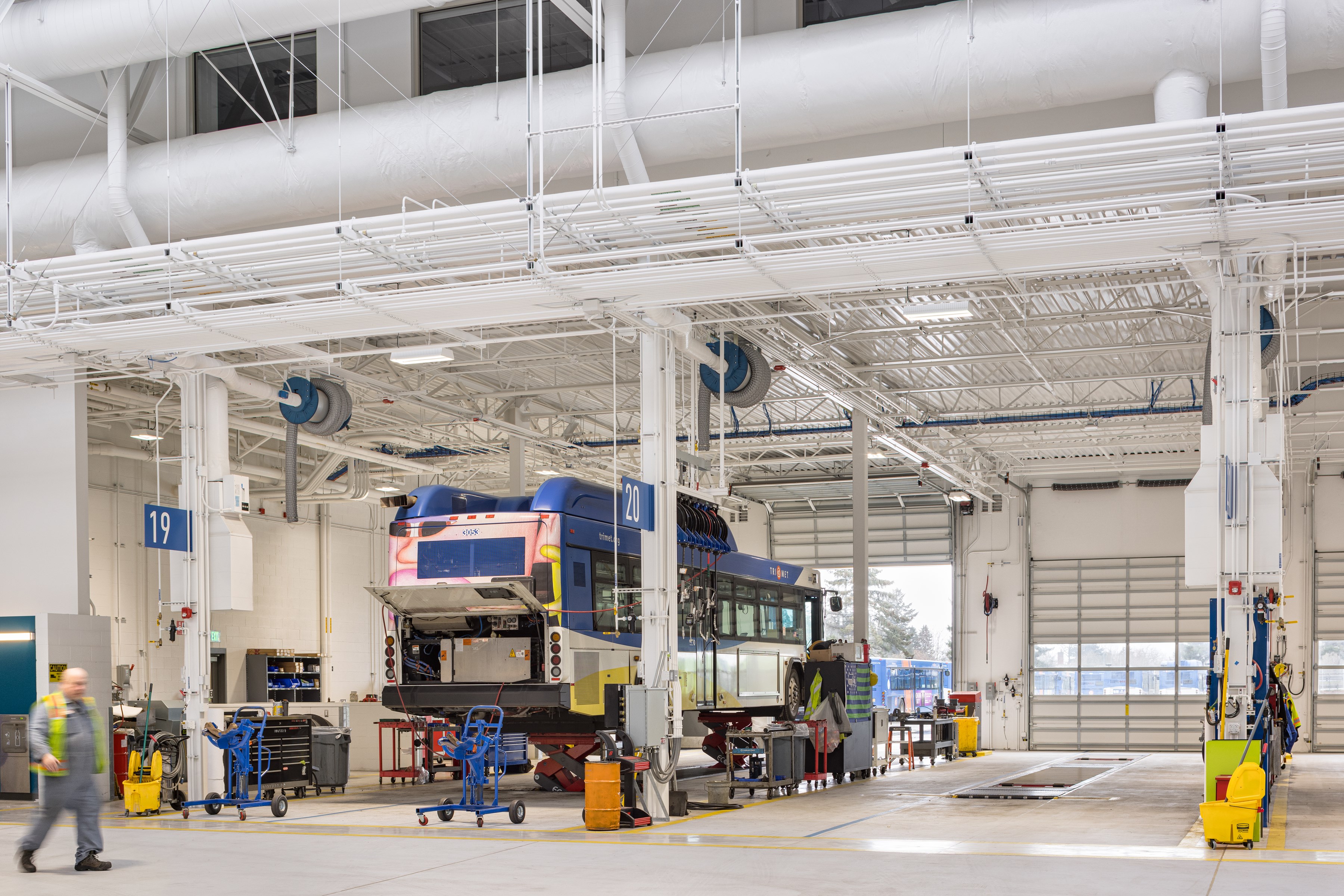 TriMet Powell Bus Operations & Maintenance Facility by Stantec Architizer