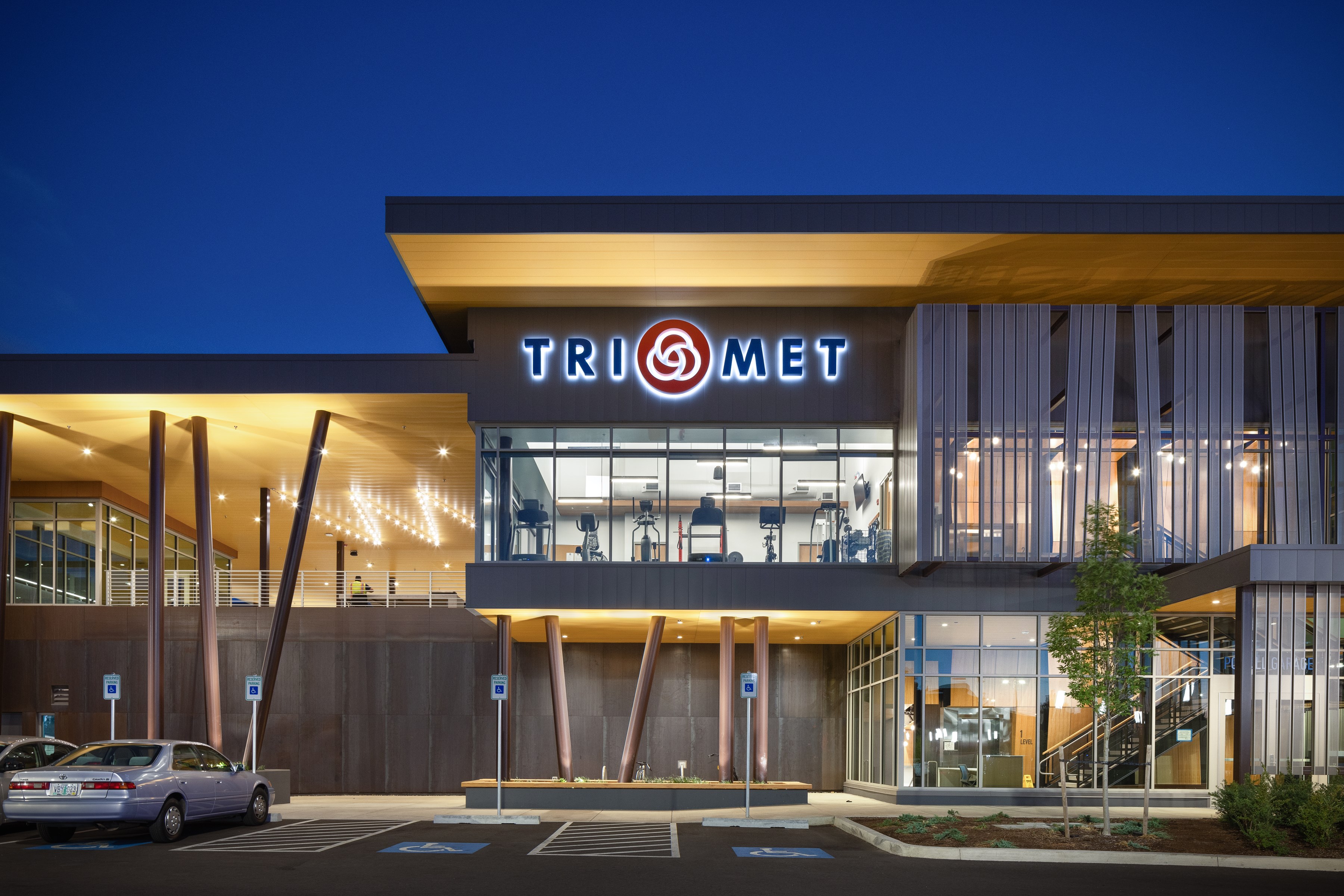TriMet Powell Bus Operations & Maintenance Facility by Stantec Architizer