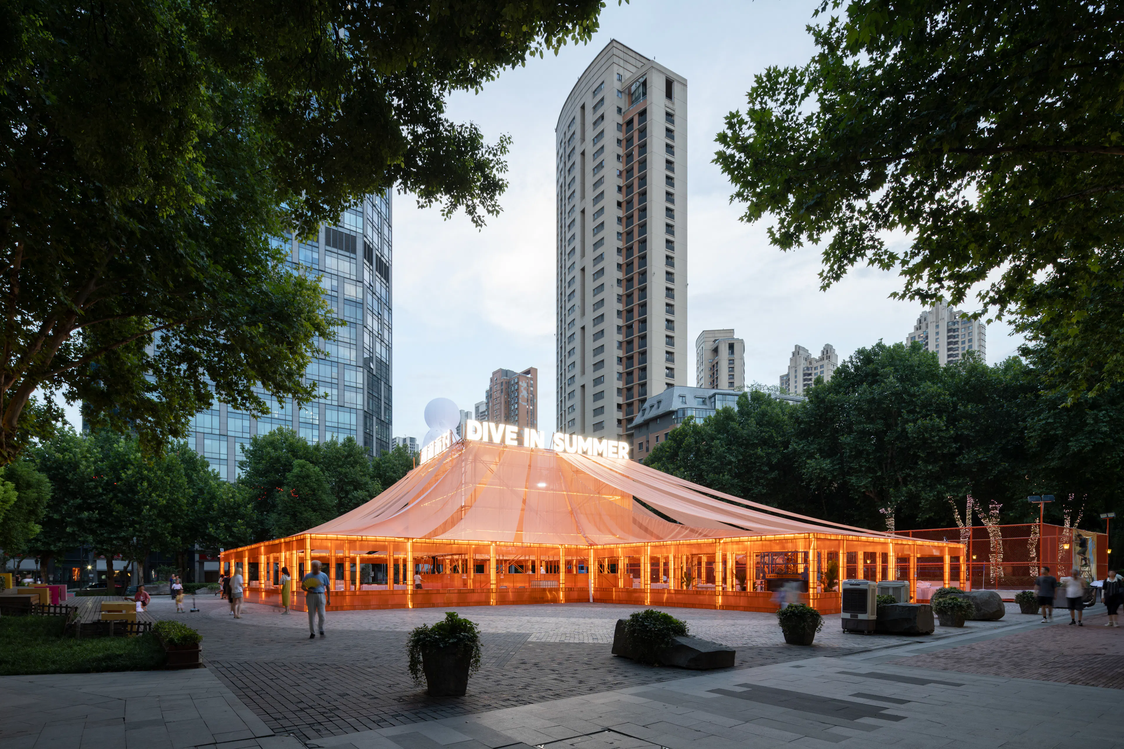 Wuhan Tiandi "DIVE IN SUMMER" — 16