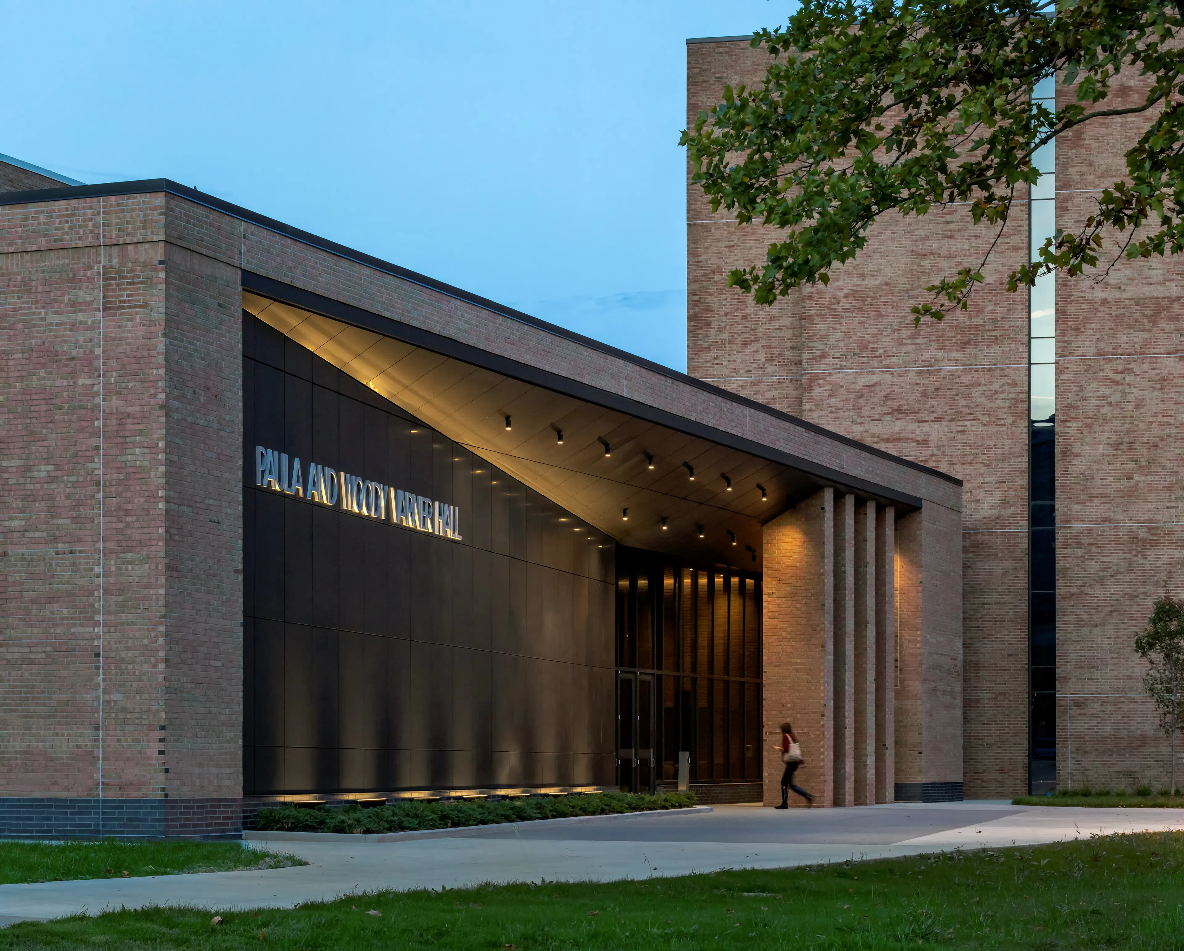 British Columbia Institute of Technology Health Sciences Centre — 26