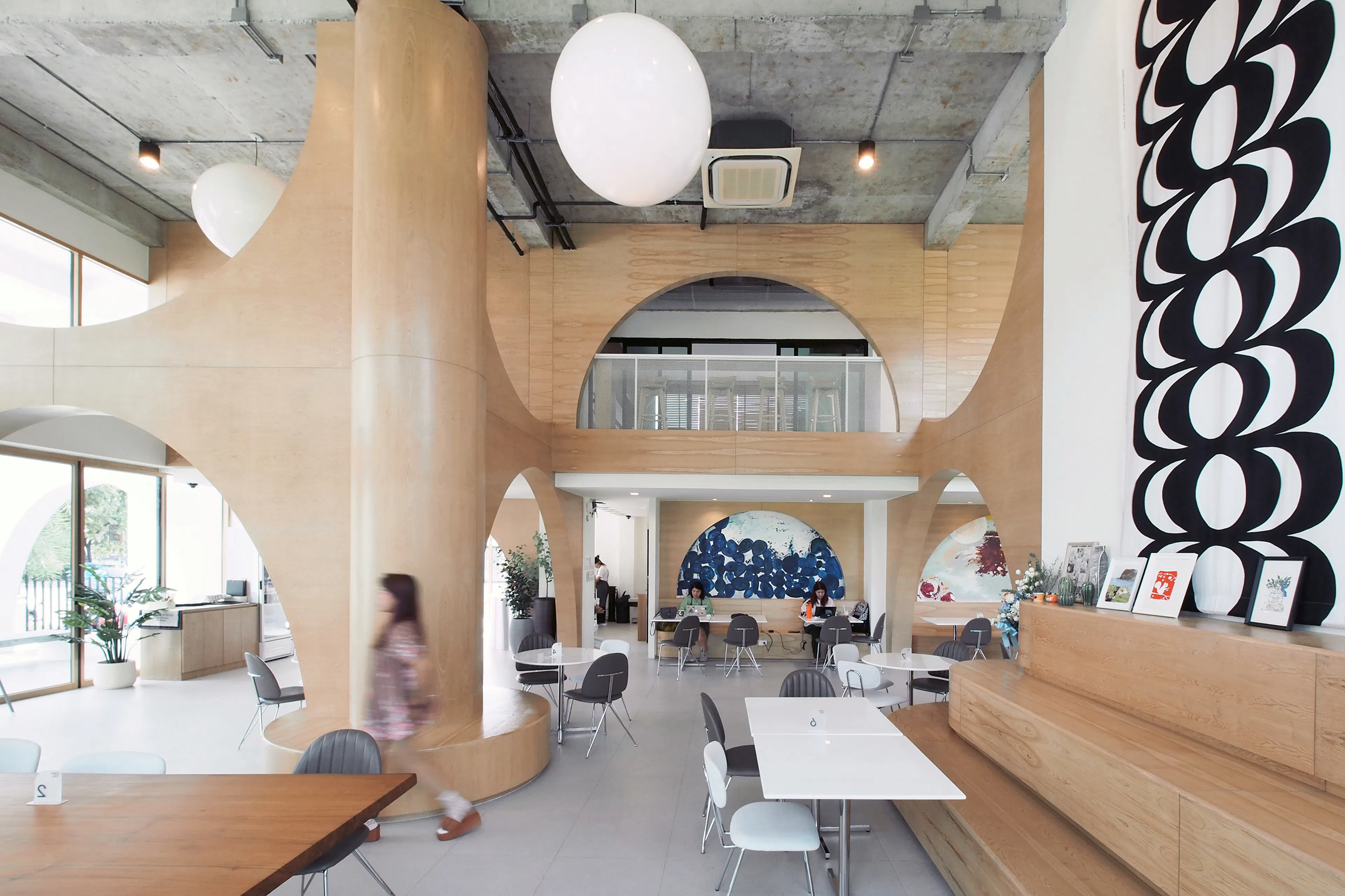 Khao Niao Restaurant + Onda Cafe — 7