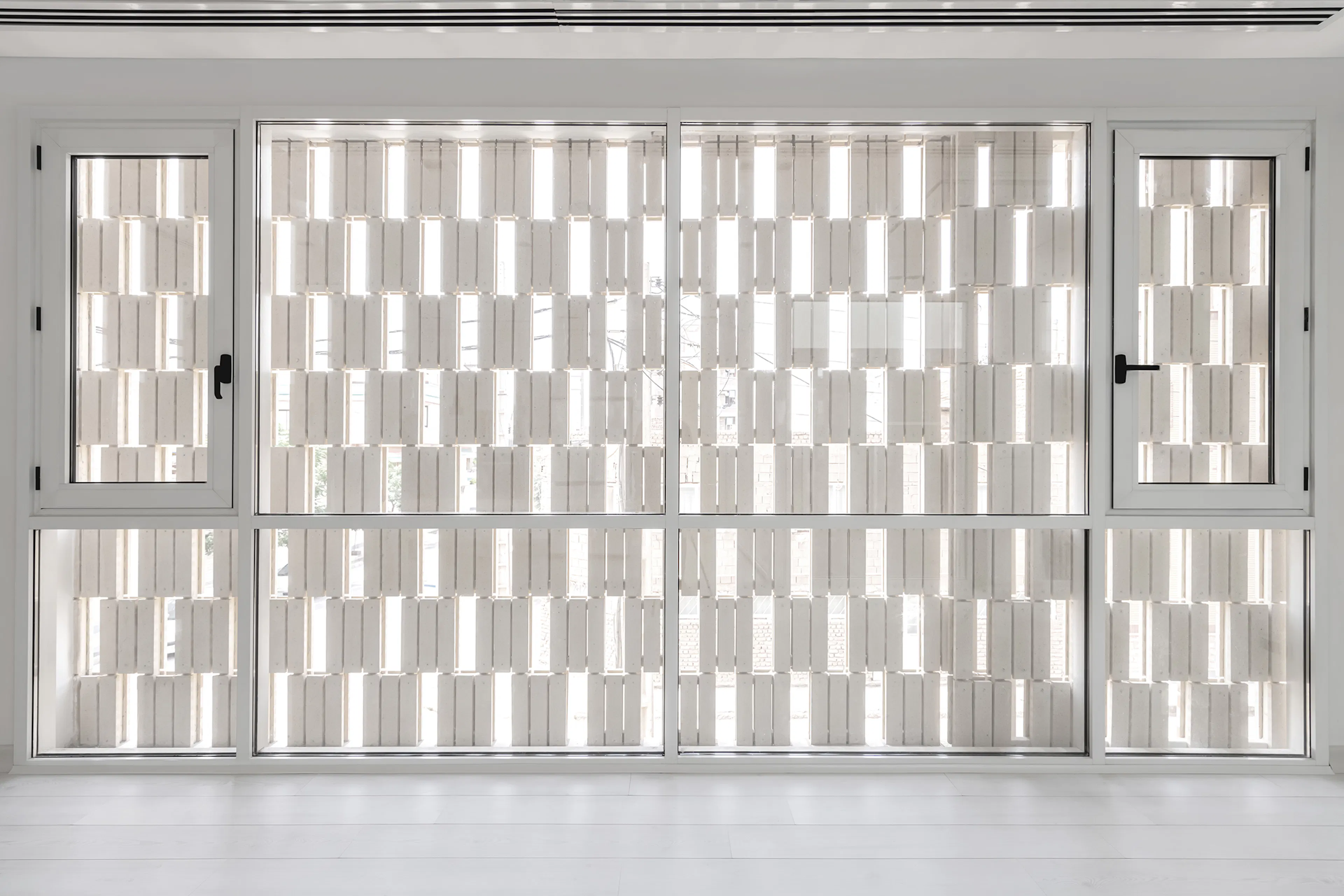 KOLBADI HOUSE — 26