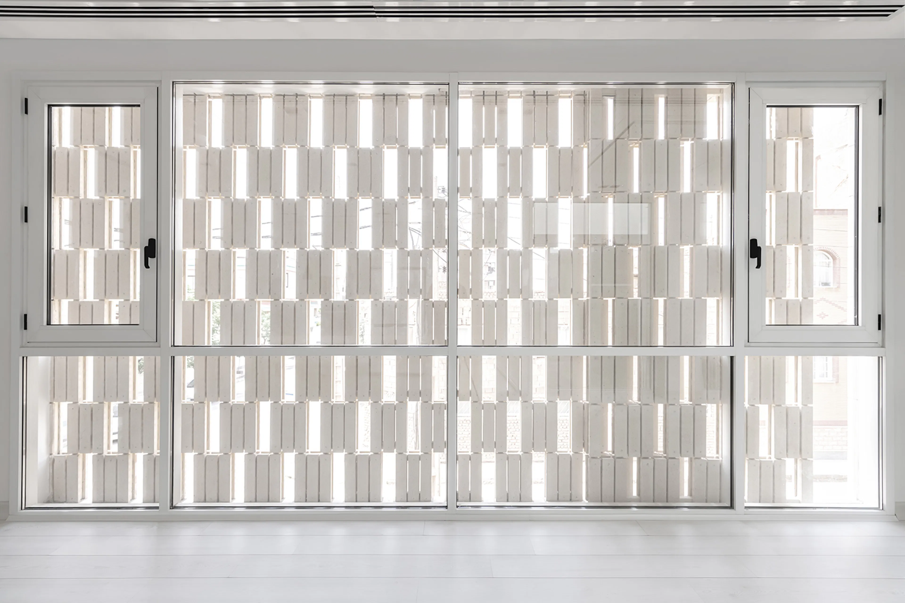 KOLBADI HOUSE — 27