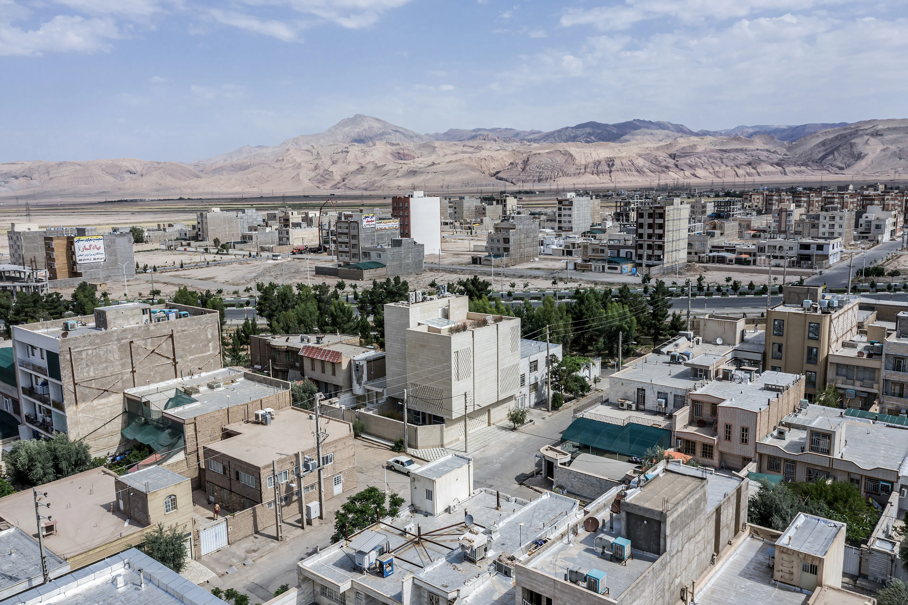 KOLBADI HOUSE — 36