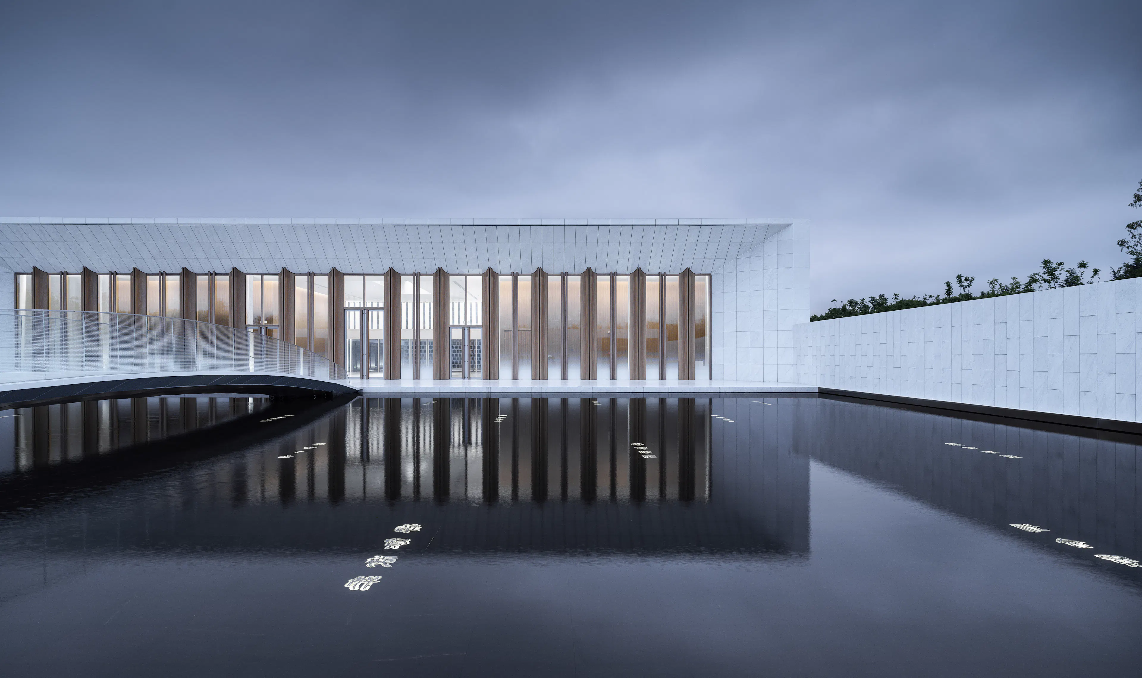 Yanzi Memorial Hall — 12