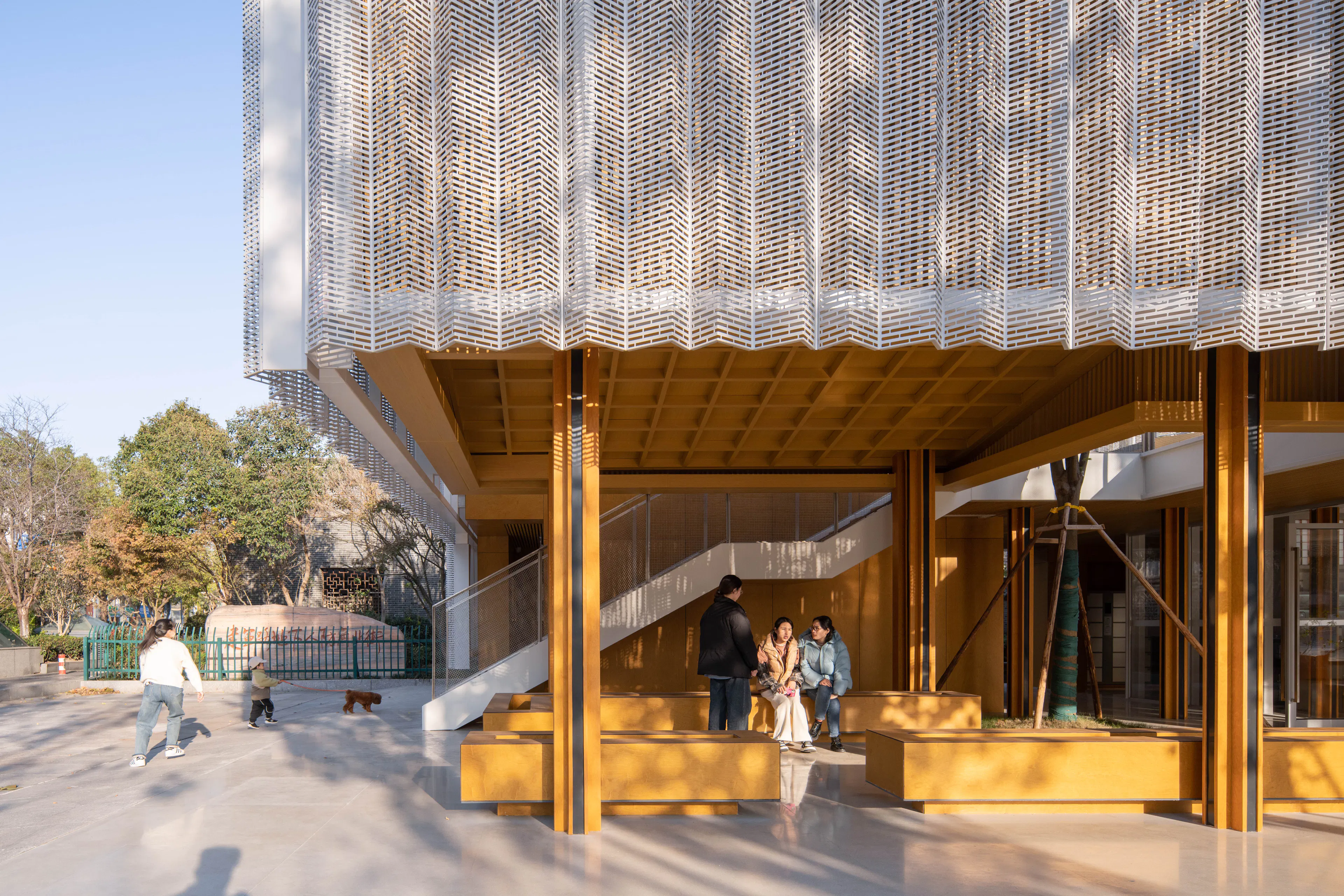 Dengying Service Site