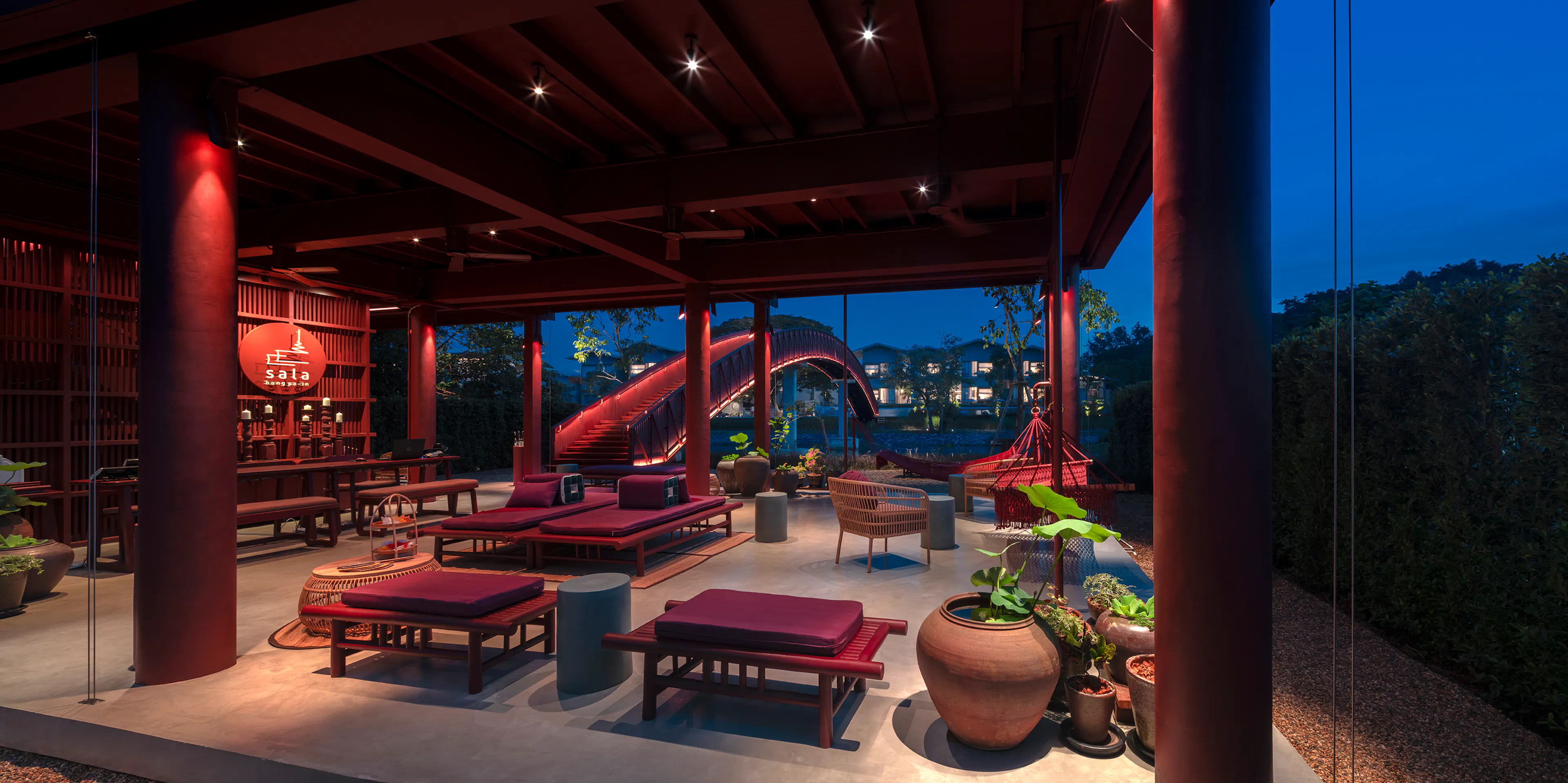 SALA Bang Pa-in — 2