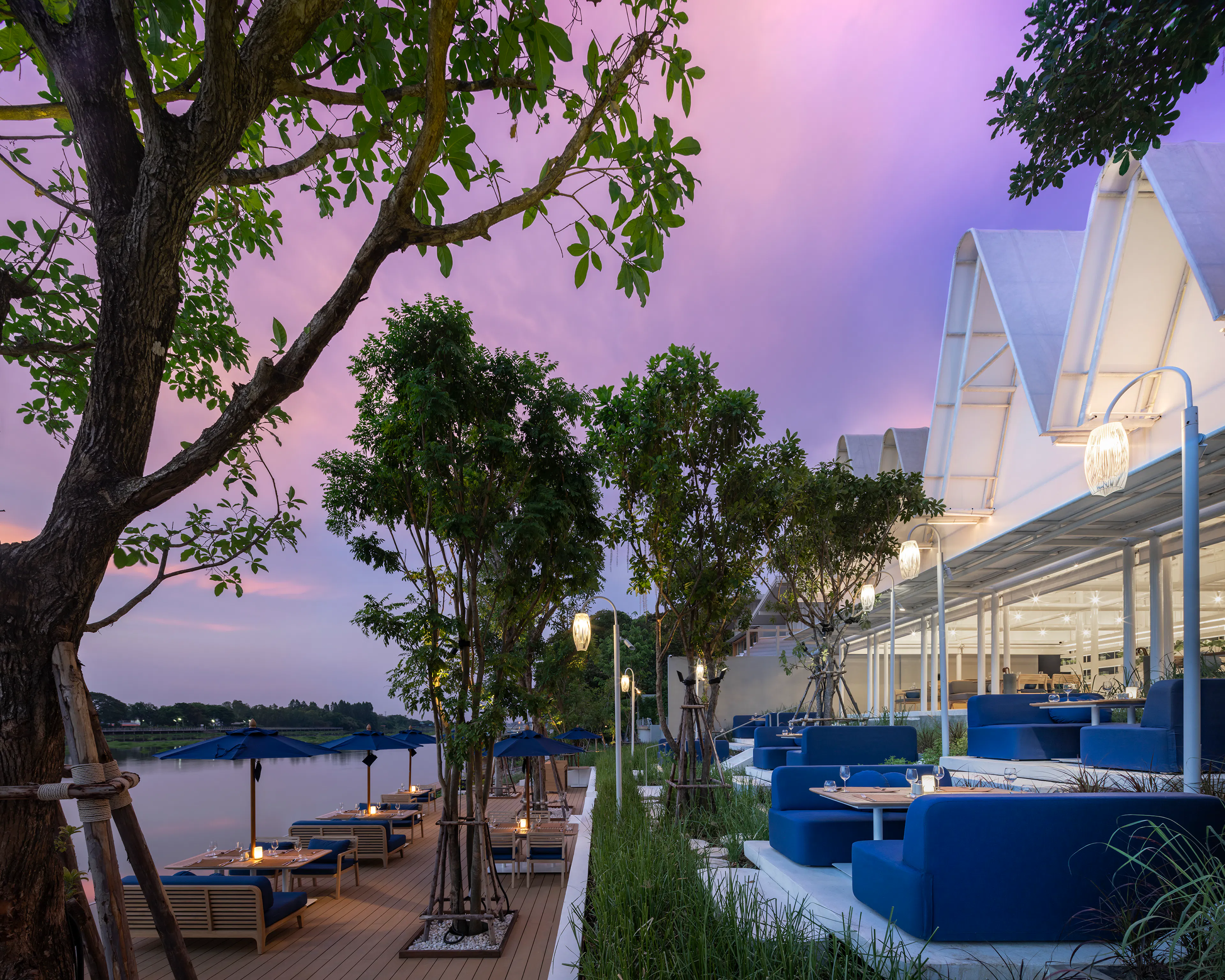 SALA Bang Pa-in — 20